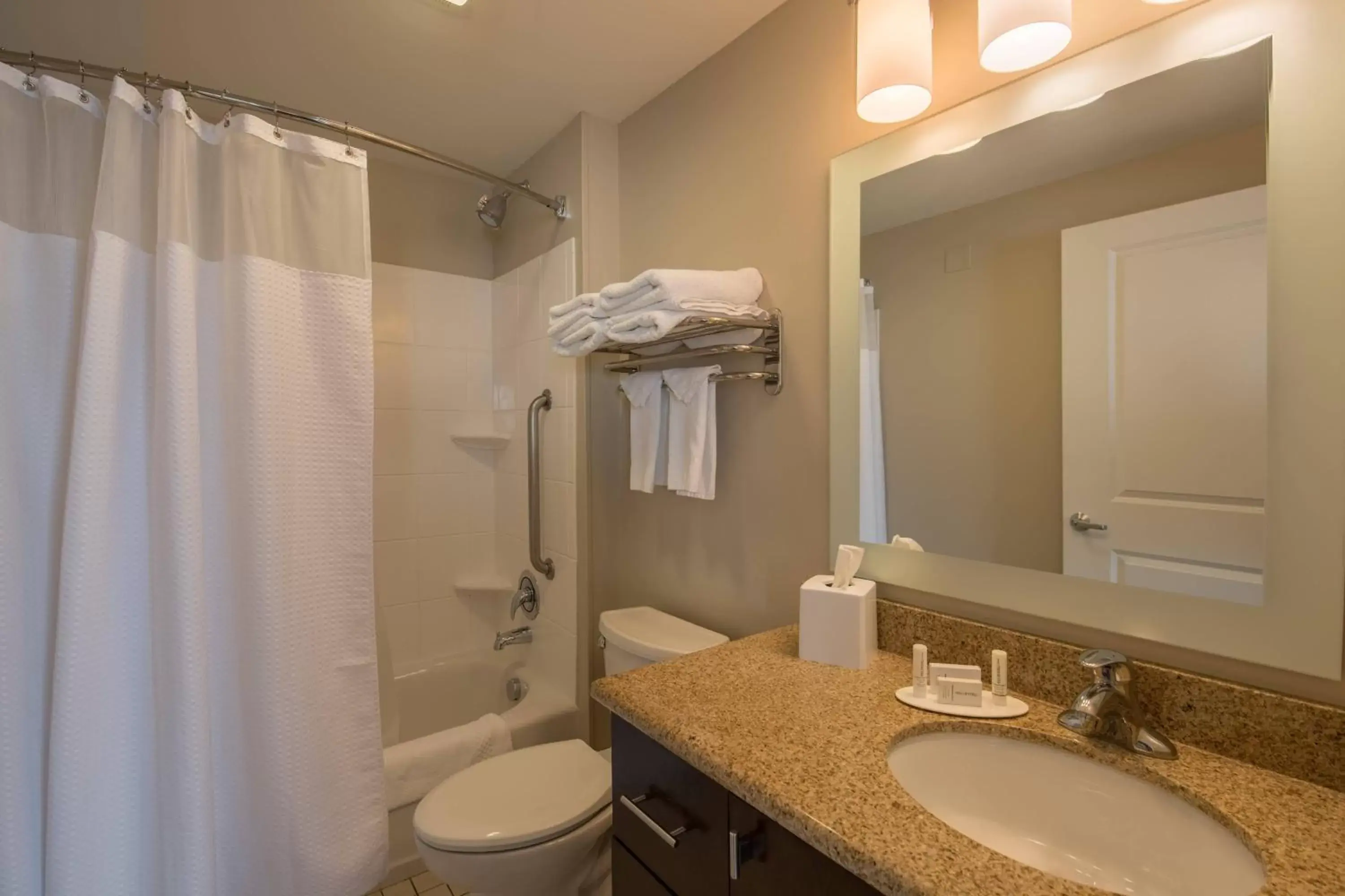 Bathroom in TownePlace Suites by Marriott Provo Orem