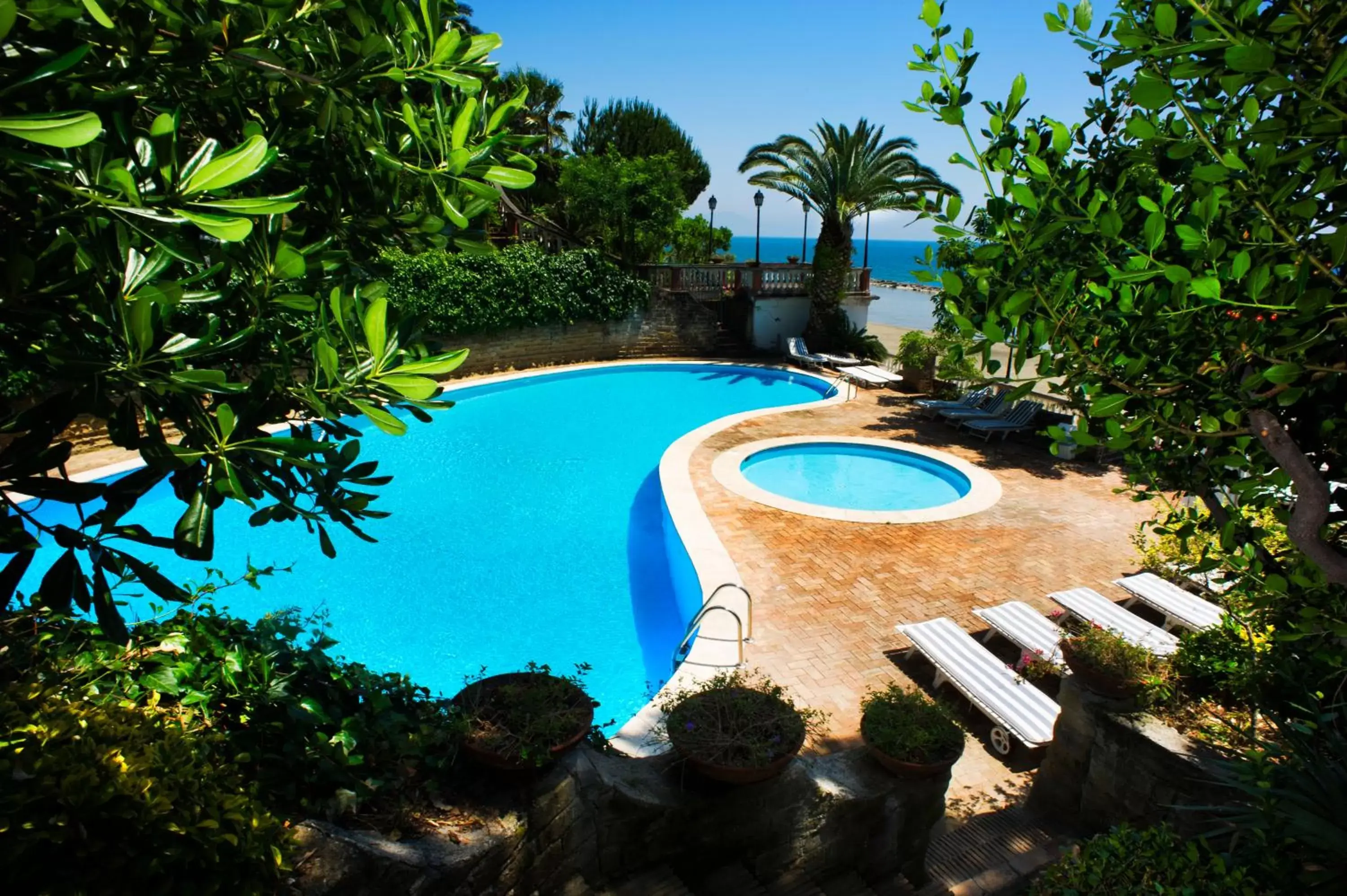 Swimming Pool in Grande Albergo Miramare