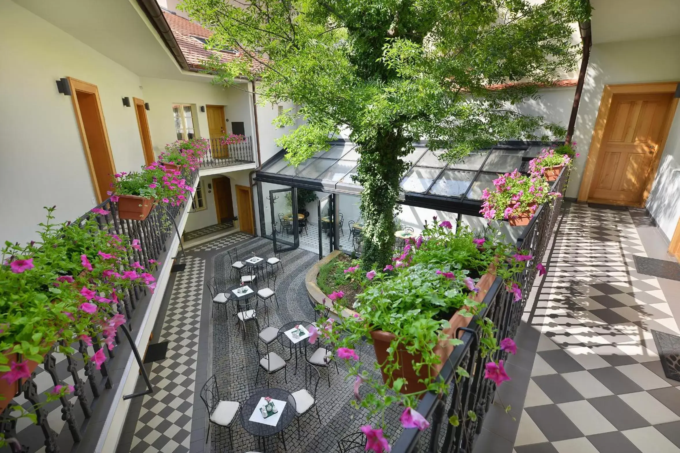 Inner courtyard view in Hotel At the White Lily