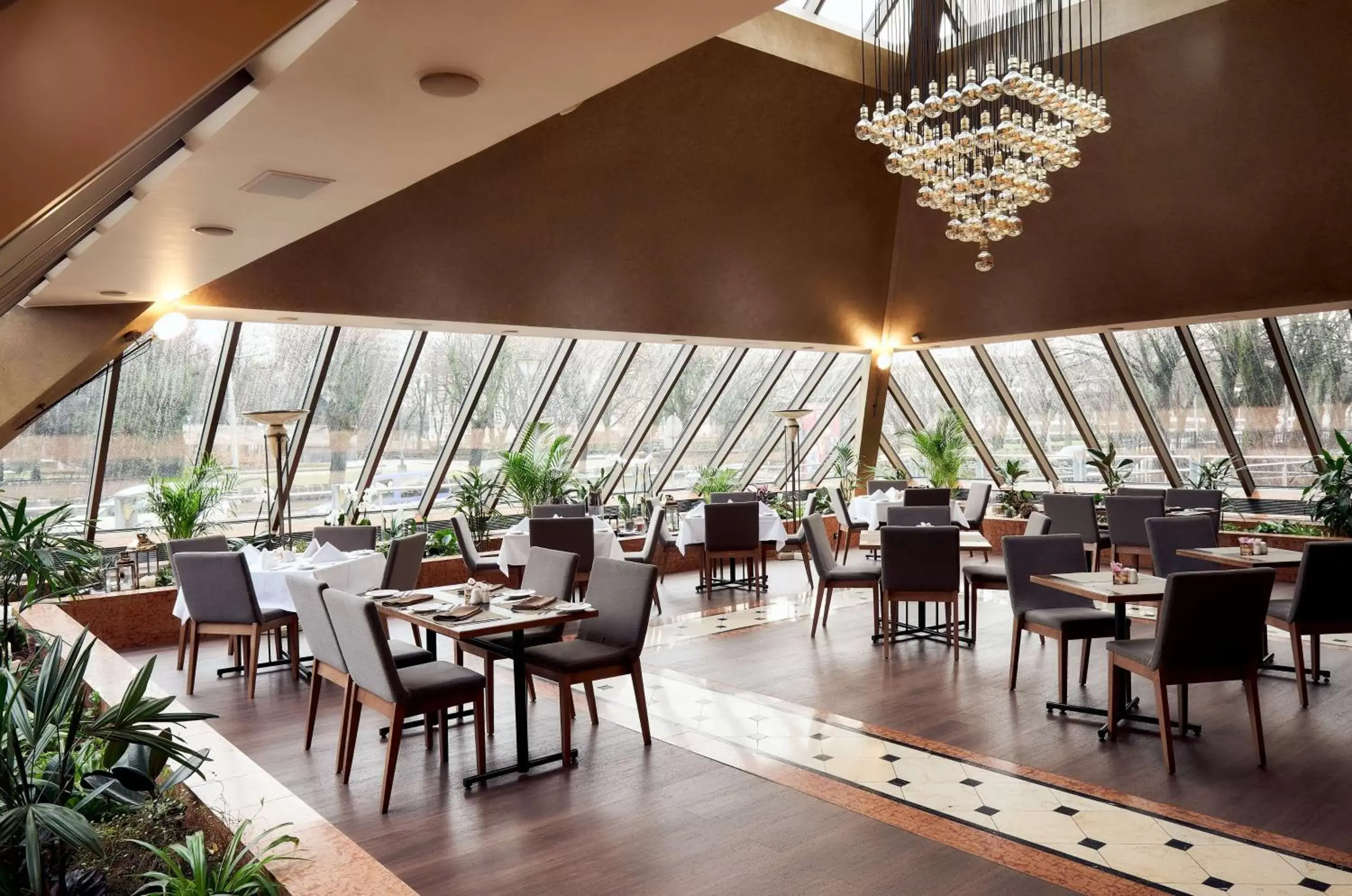 Restaurant/Places to Eat in Radisson Blu Ridzene Hotel, Riga
