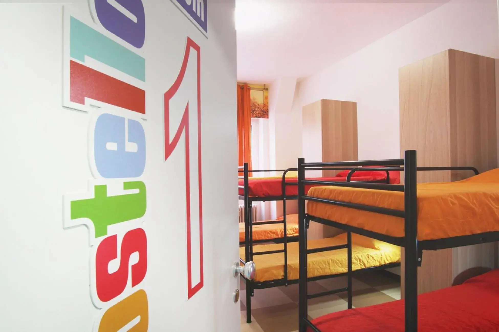 Bunk Bed in milano ostello