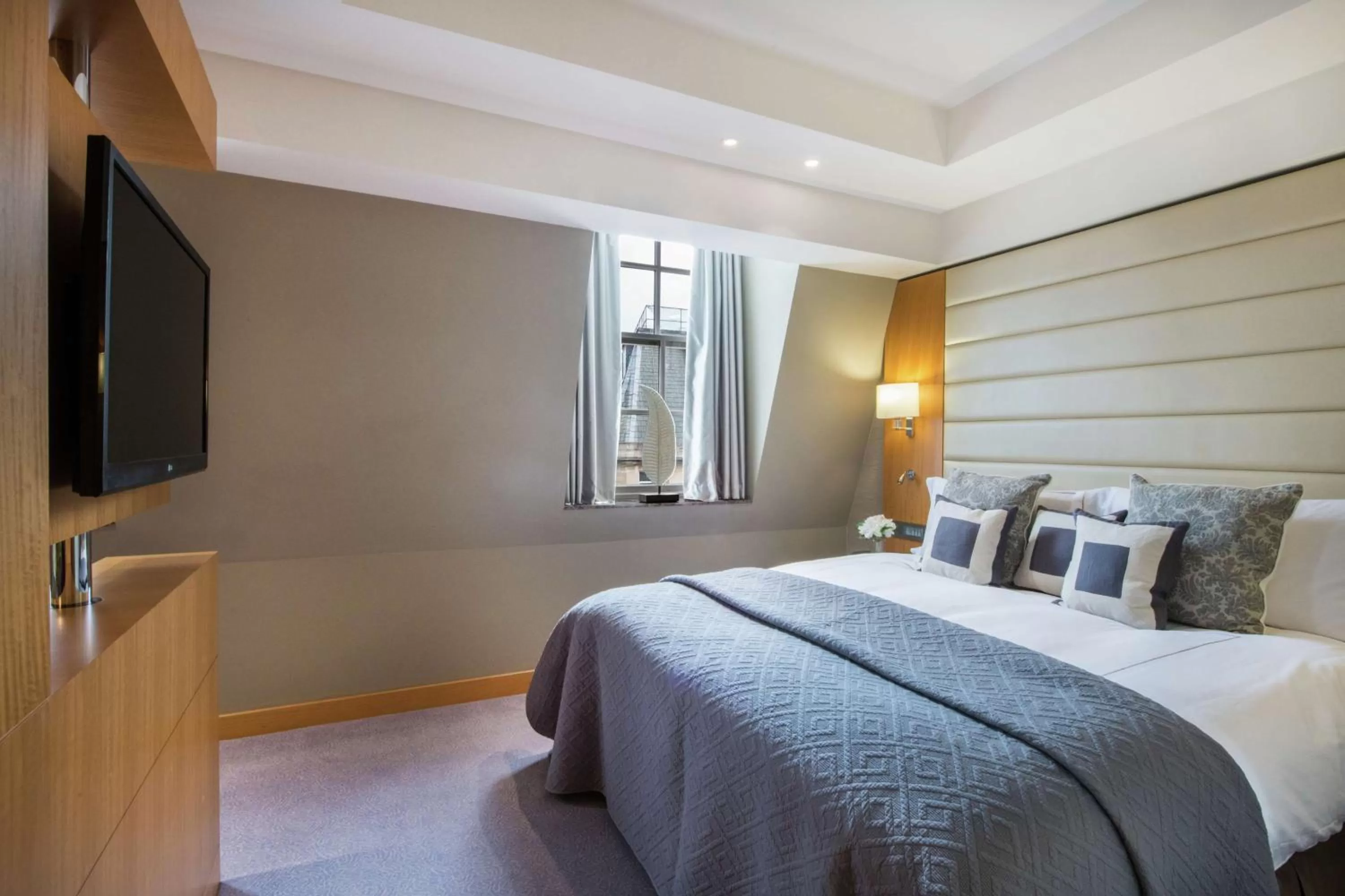 Junior Suite - Lounge Access  in Conrad London St James