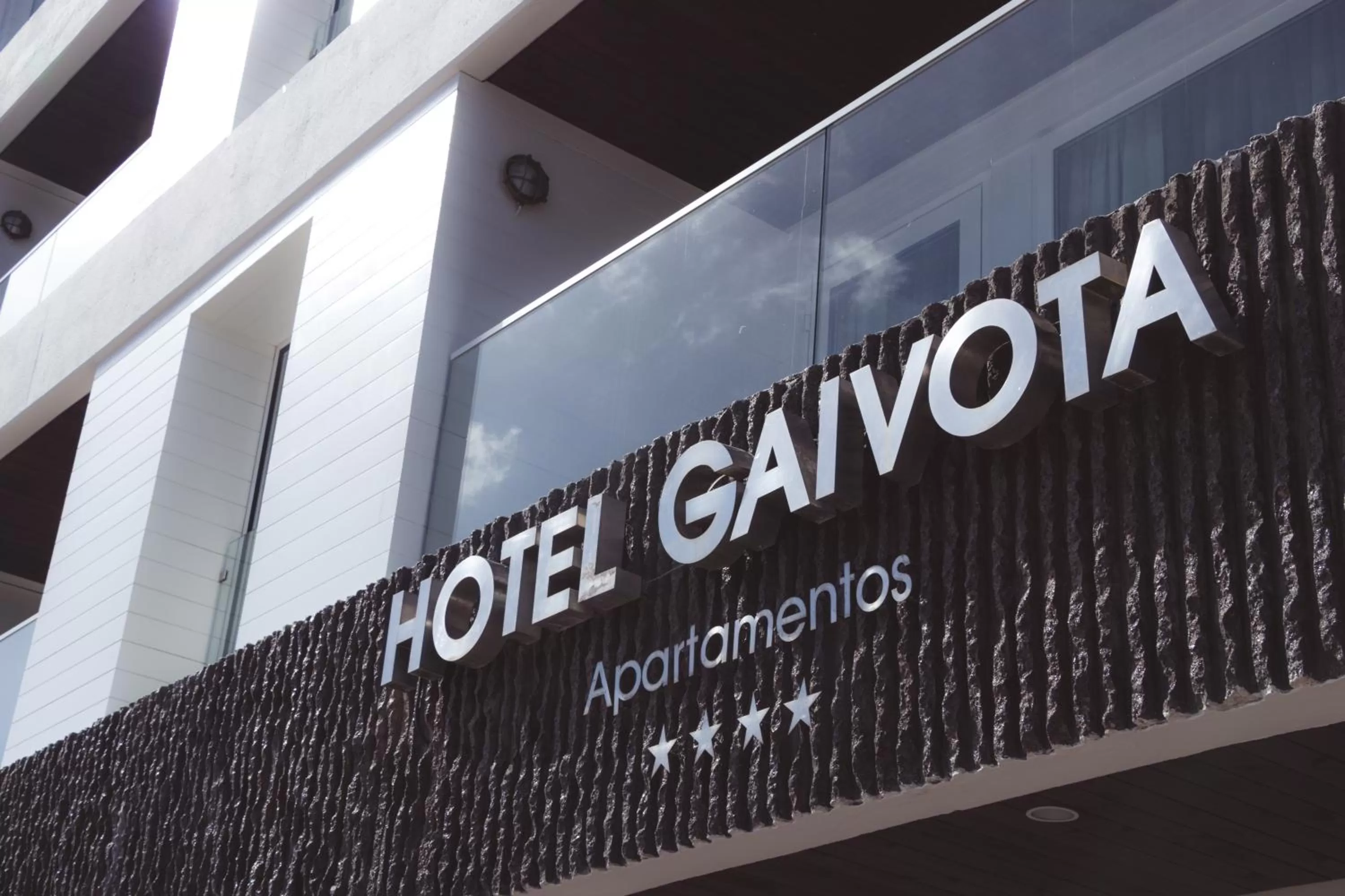 Property building in Hotel Gaivota Azores