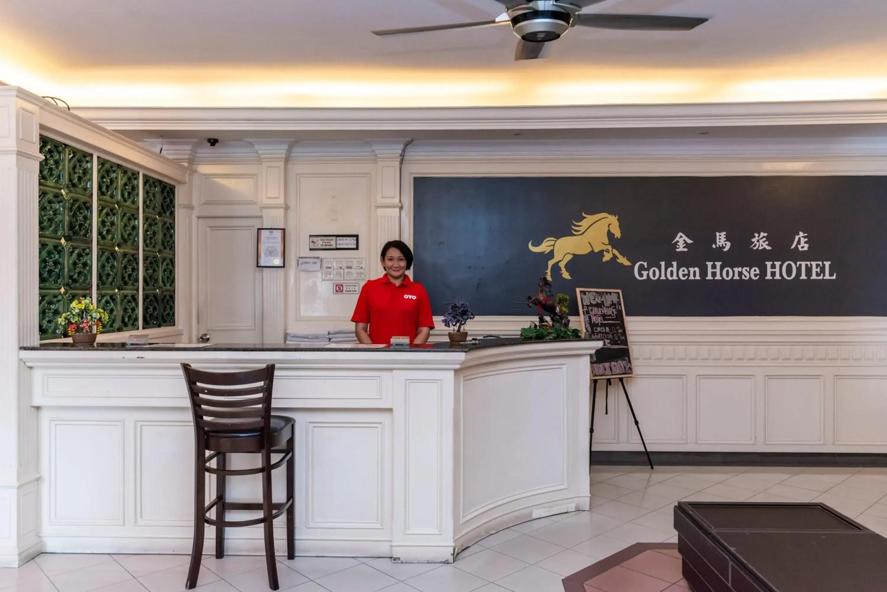 Lobby or reception, Lobby/Reception in OYO 44027 Golden Horse Hotel