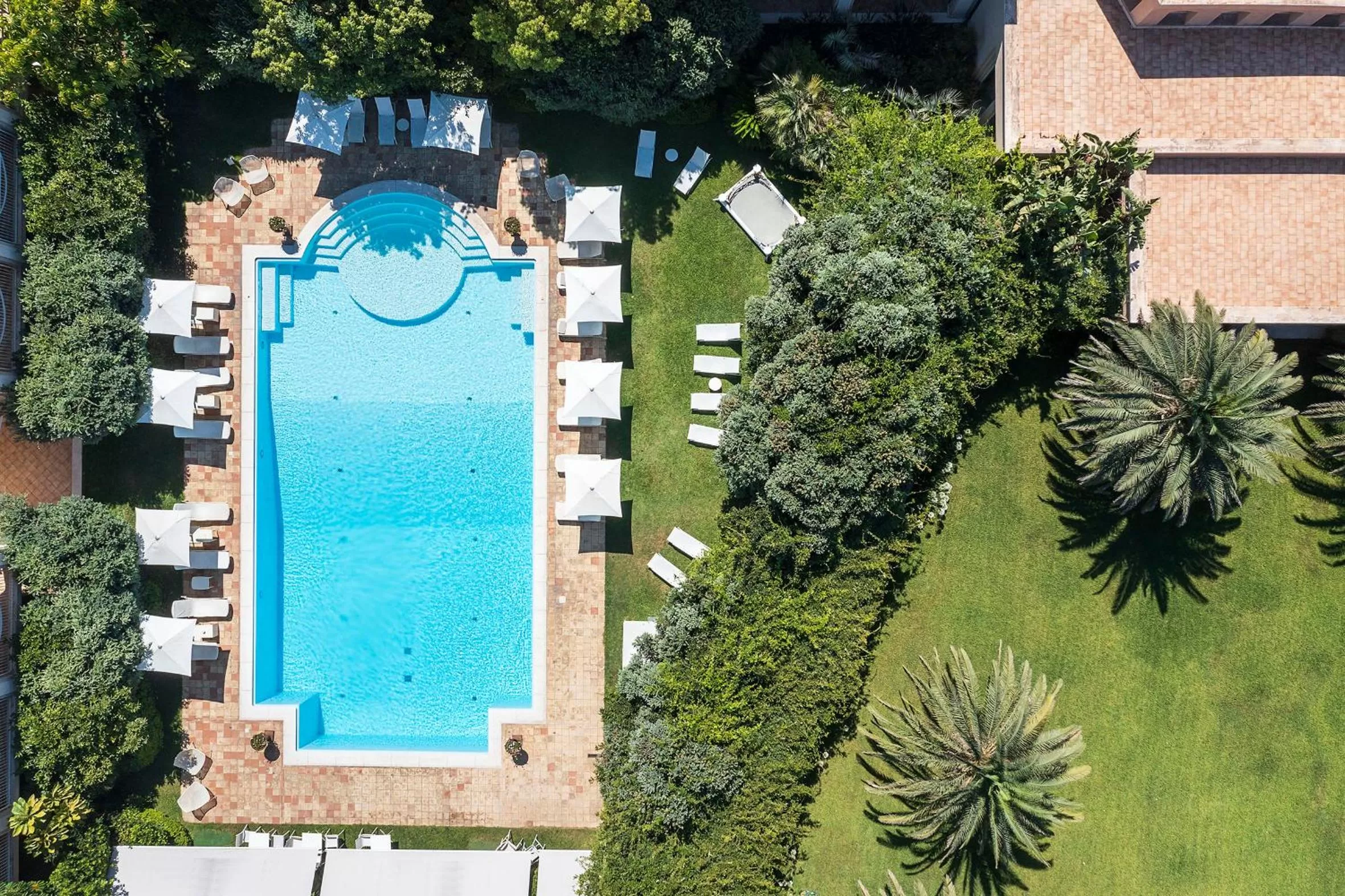 Swimming pool in Romano Palace Luxury Hotel