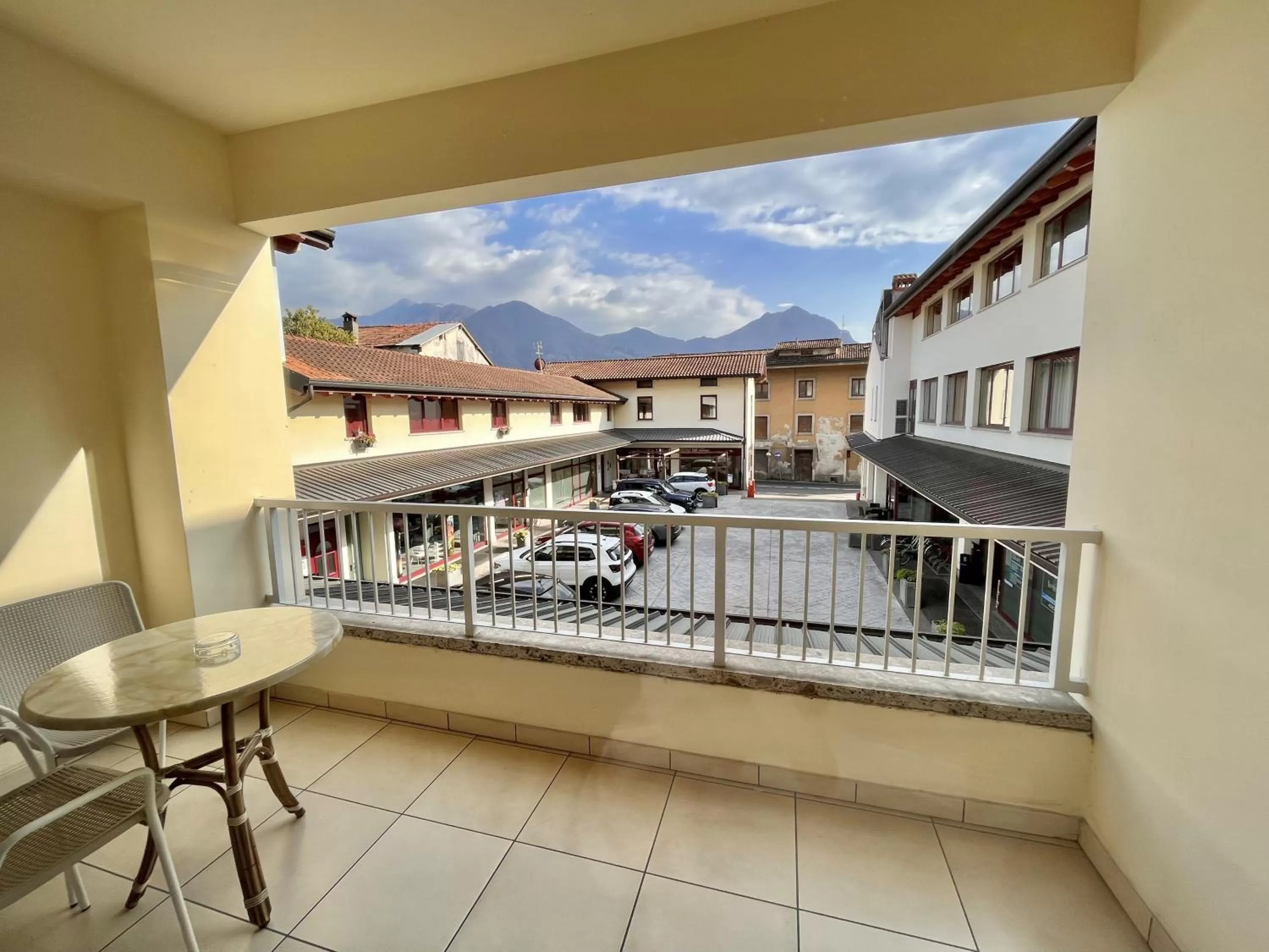 Property building in Hotel Lovere Resort & Spa