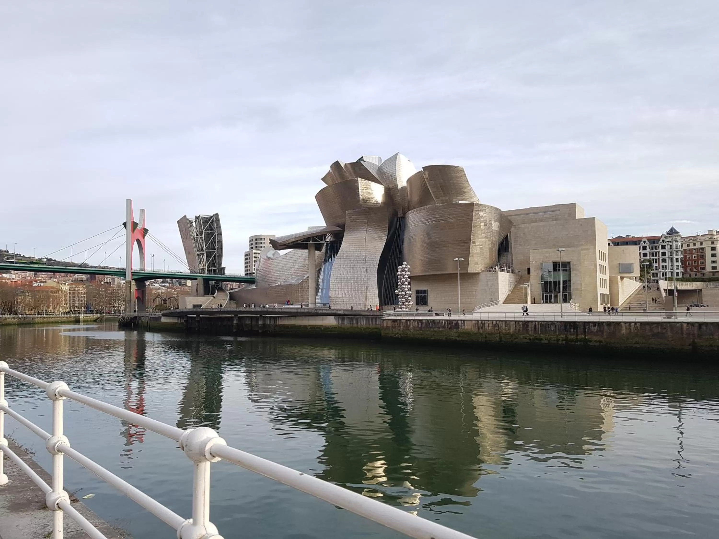 Guggenheim Riverview 5 Bedrooms