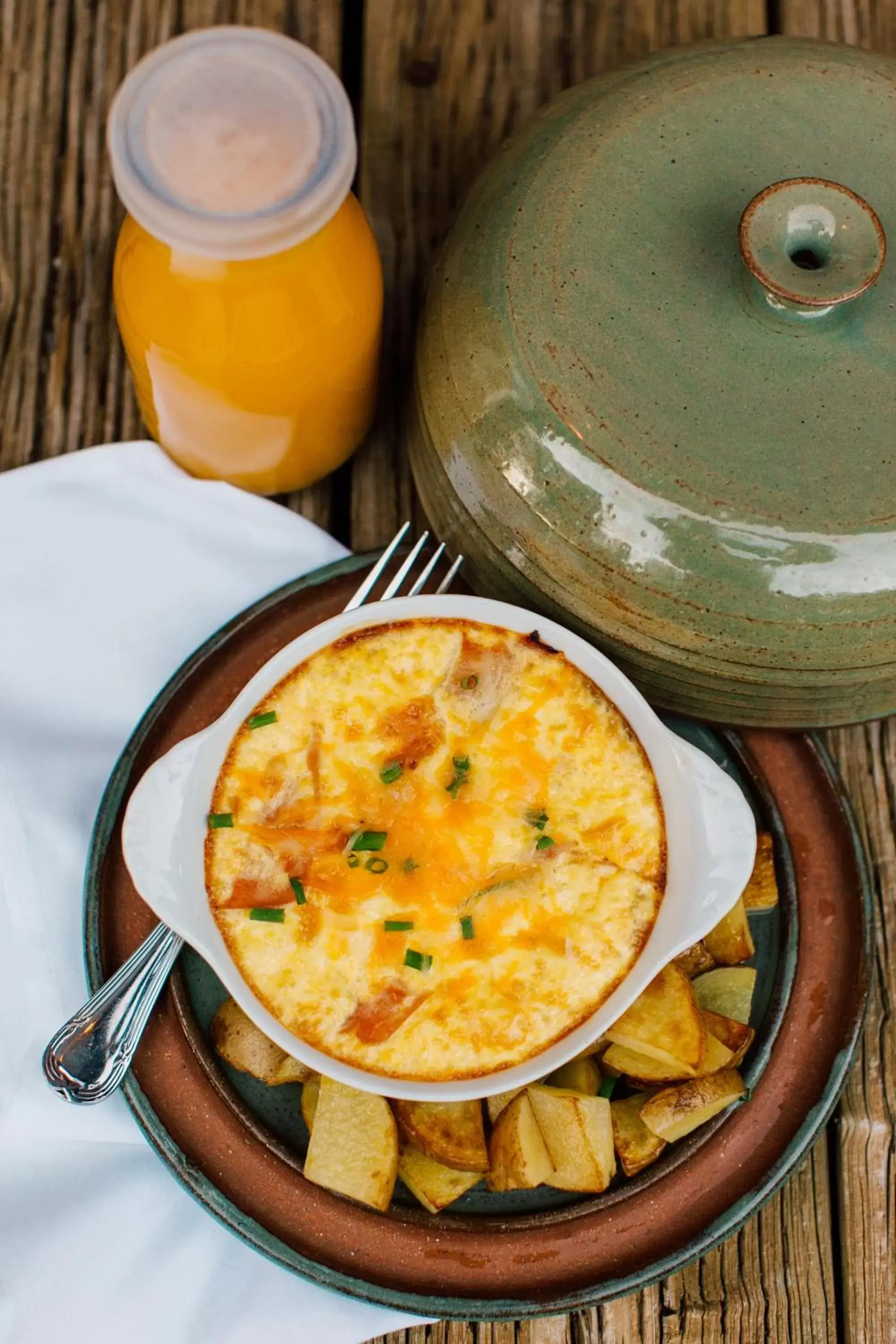 American breakfast in Pine River Ranch B&B