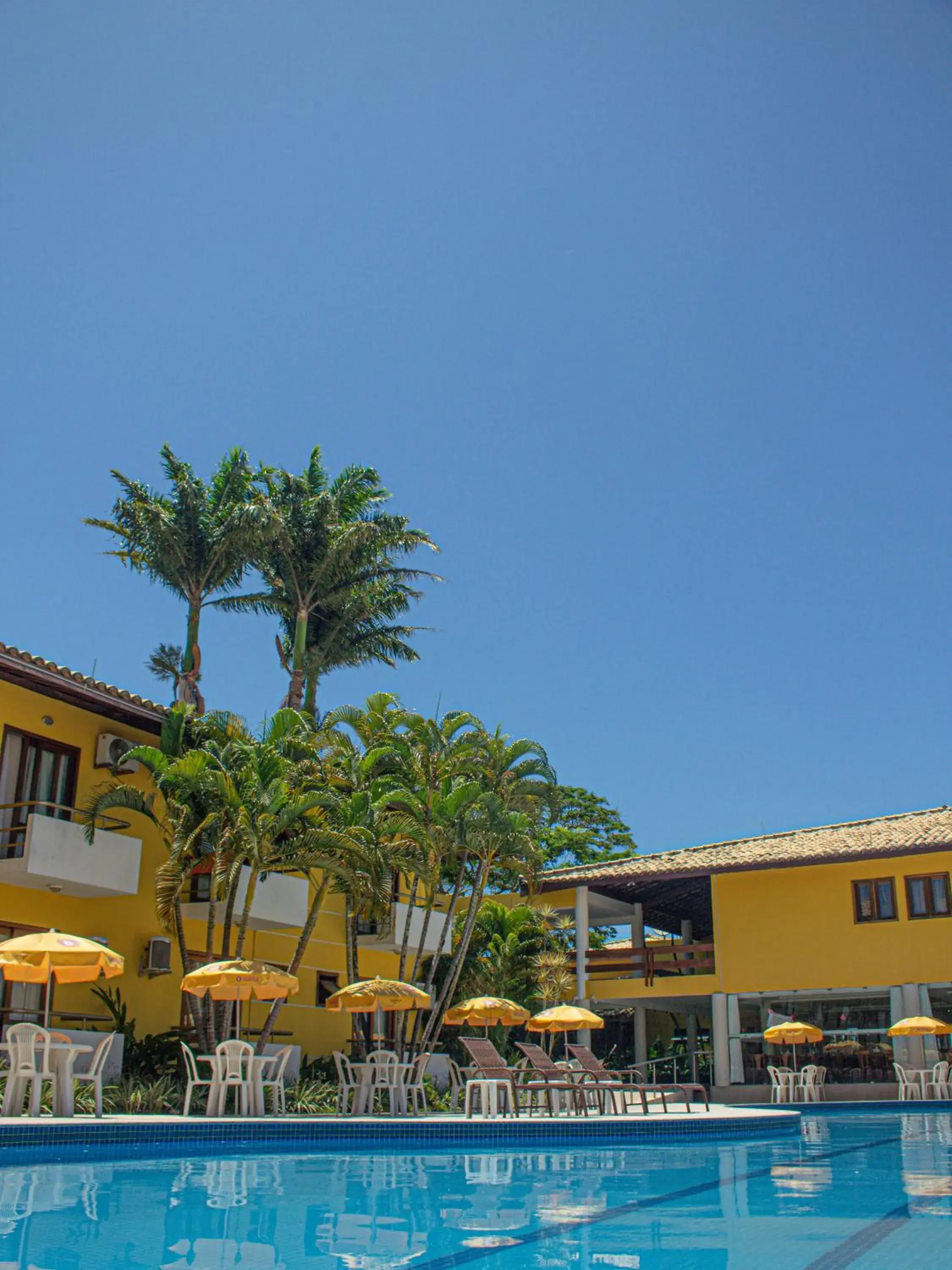 Property building, Swimming Pool in Sunshine Praia Hotel