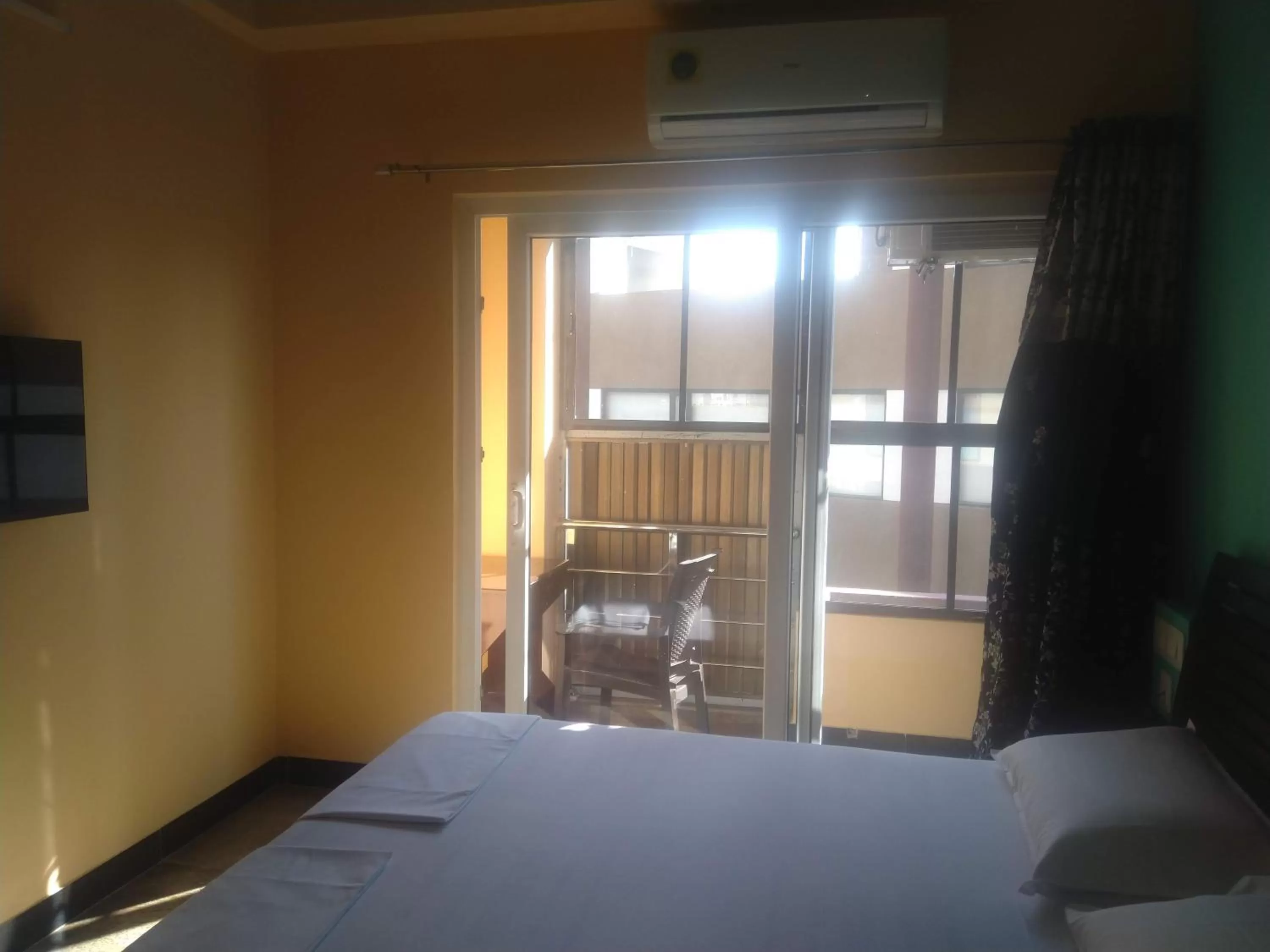 Balcony/Terrace in Chandru De Green