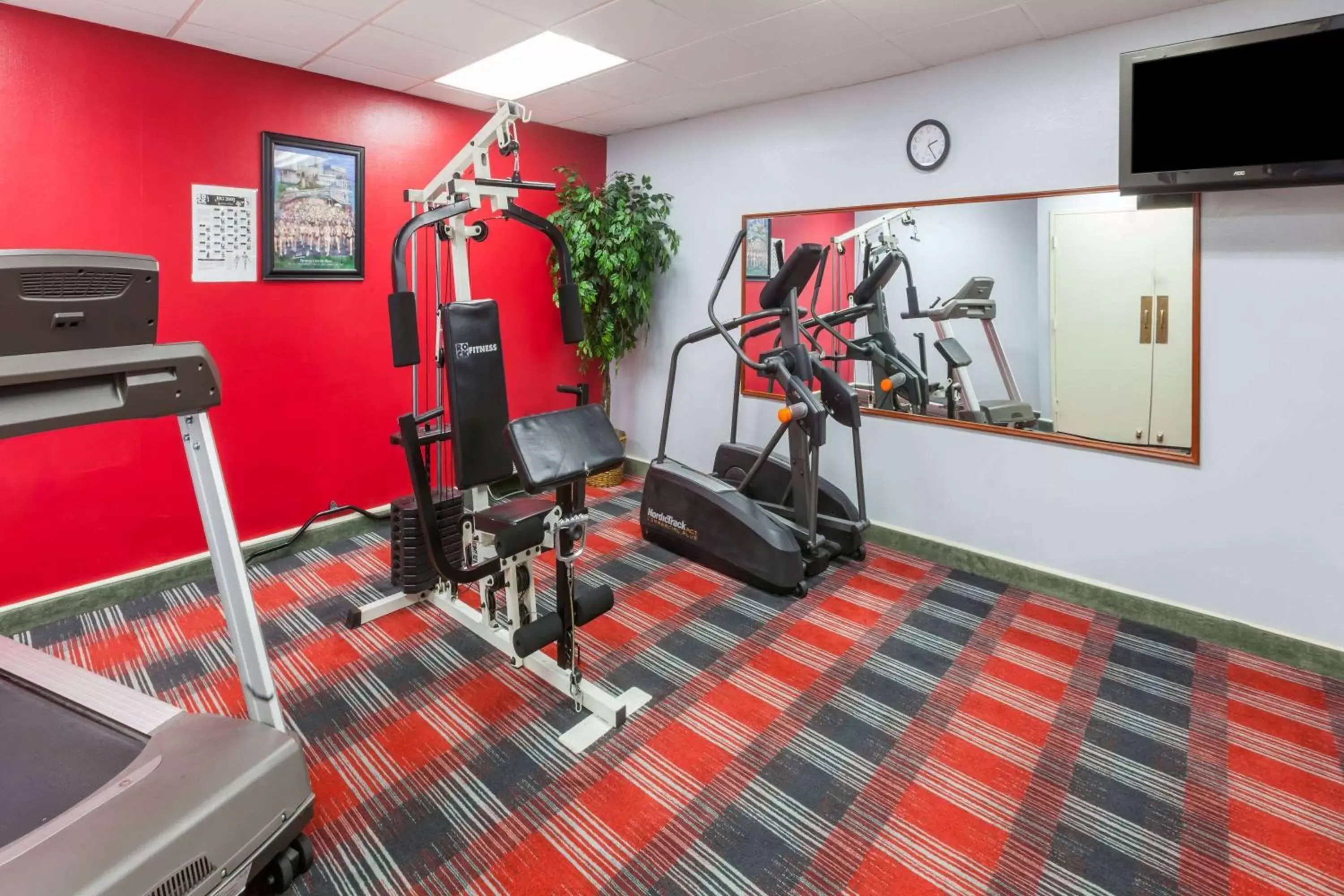 Activities, Fitness Center/Facilities in Ramada Plaza by Wyndham Albany