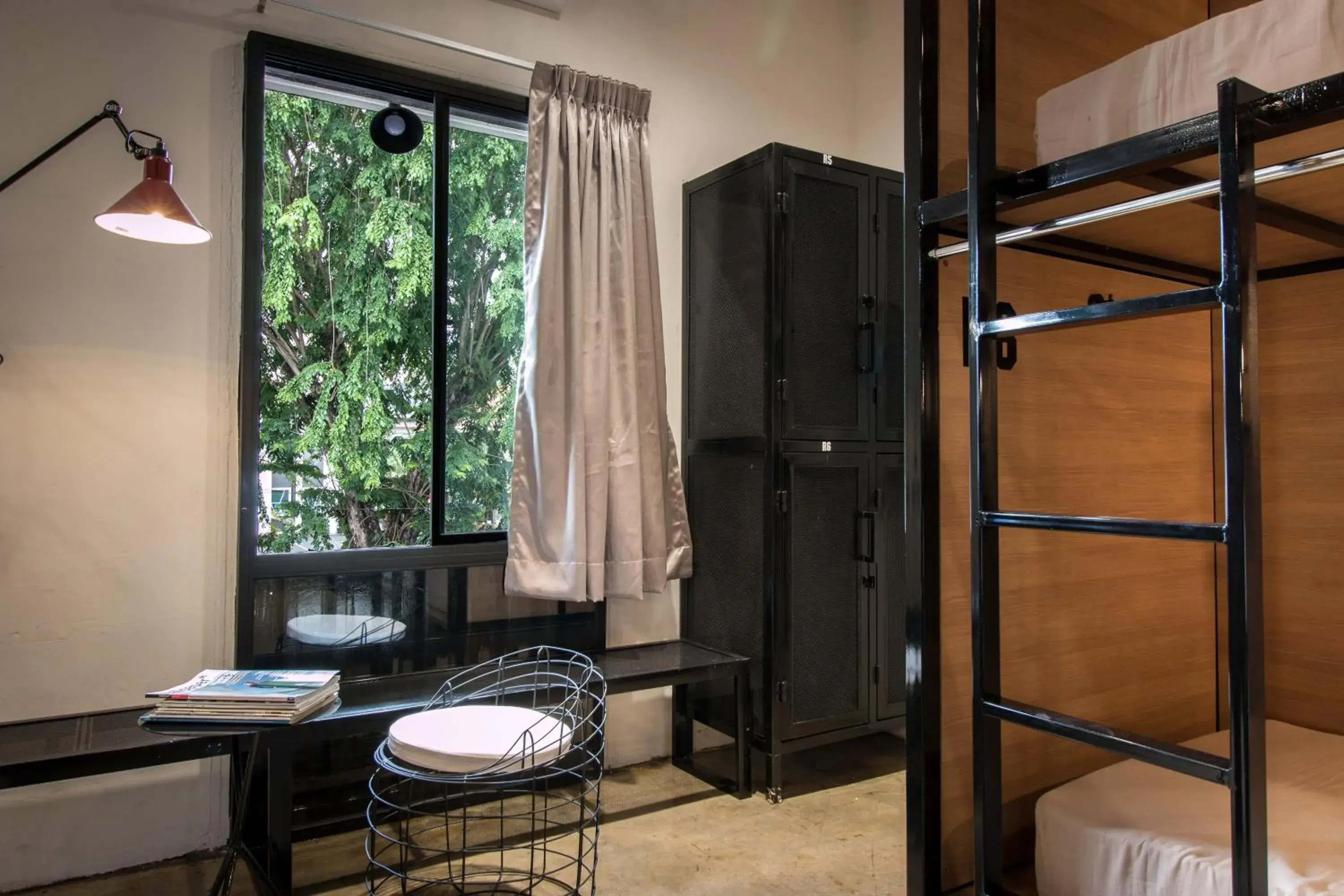 8-Bed Mixed Dormitory Room in The Brownstone Hostel & Space