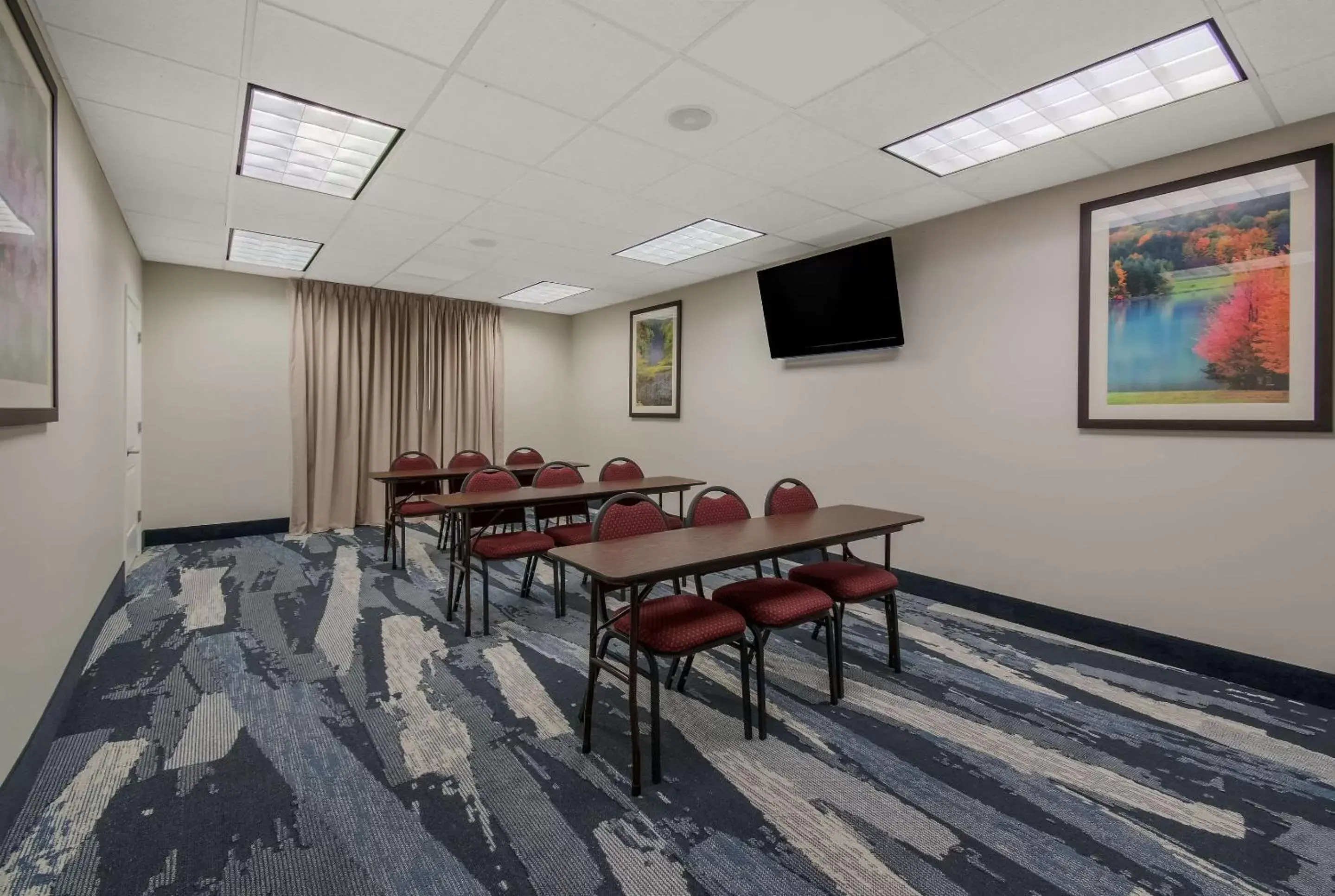 Meeting/conference room in Comfort Inn & Suites Barnesville - Frackville