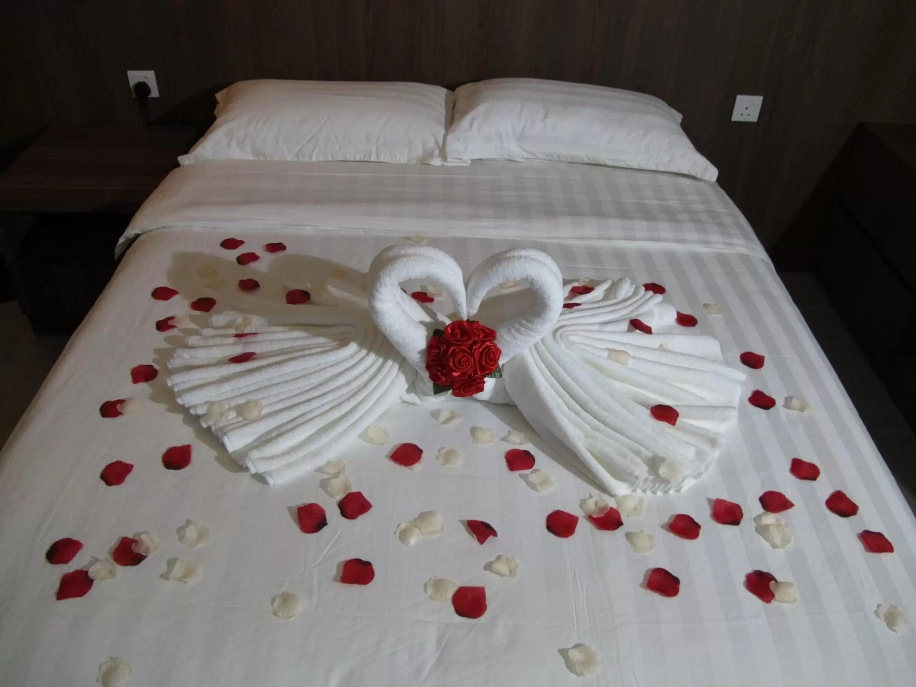 Bed in HOTEL SUKARAMAI