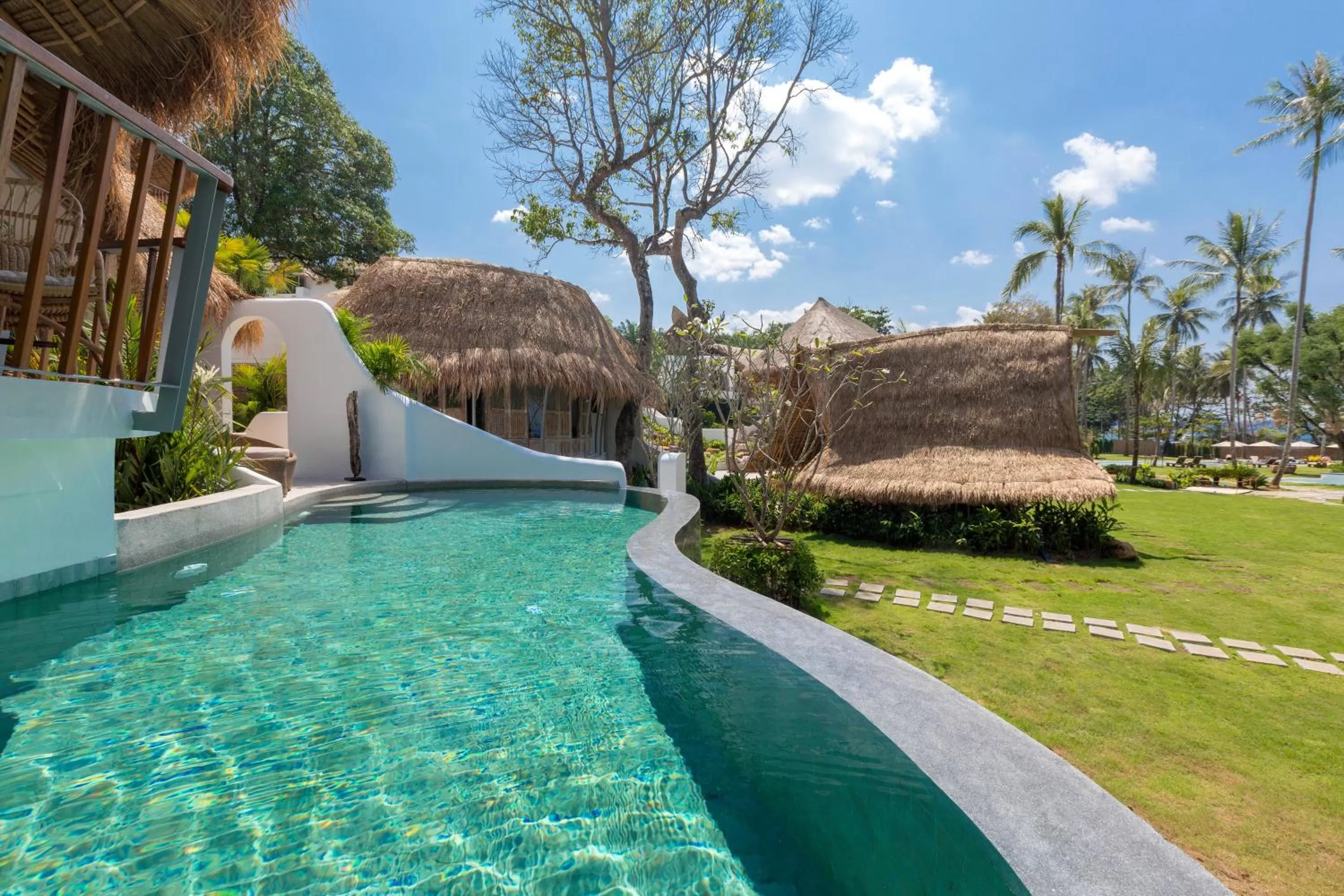 Swimming pool in Eden Beach Khao Lak Resort & Spa