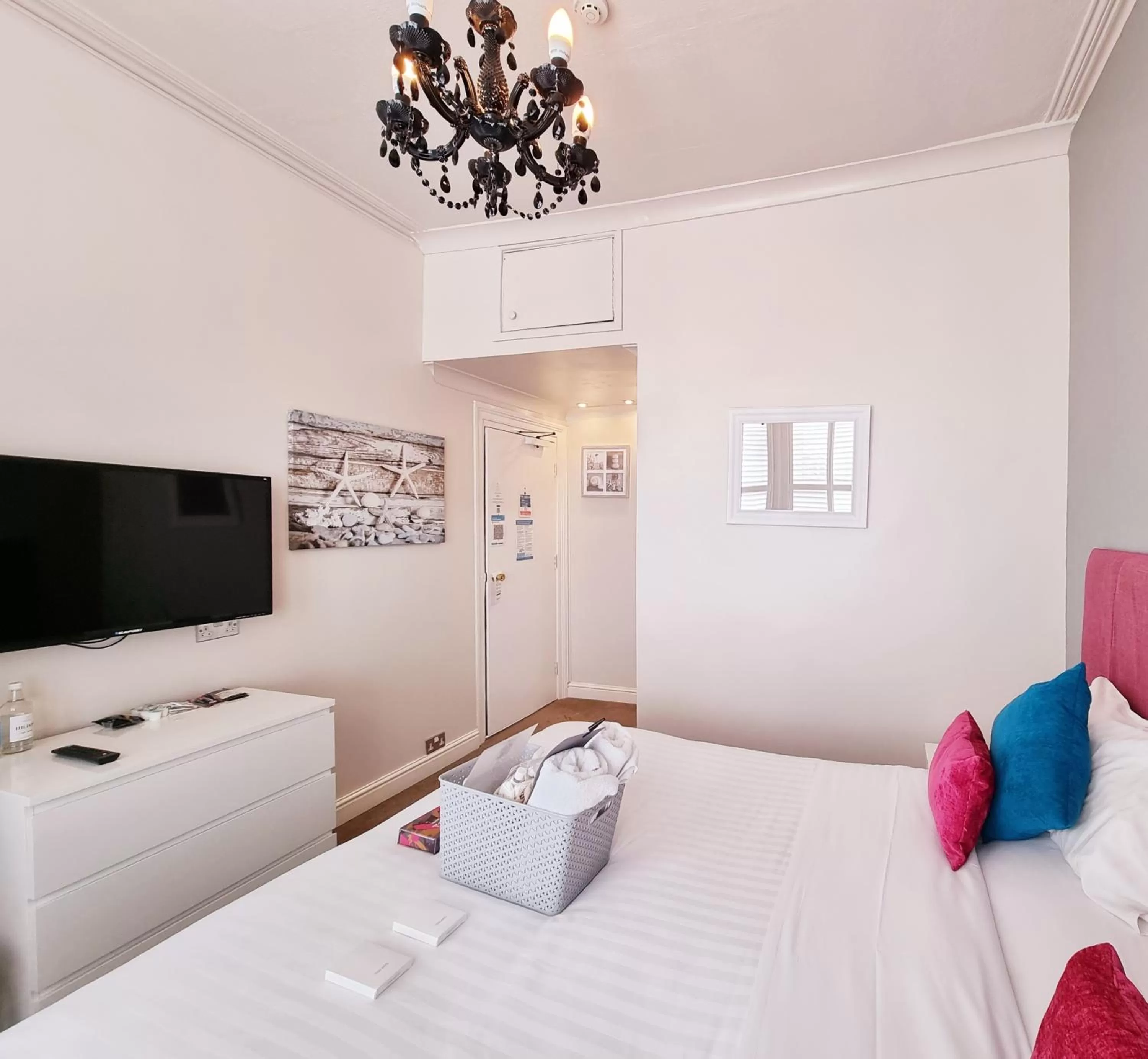 Bed in The Ashleigh - Dog Friendly