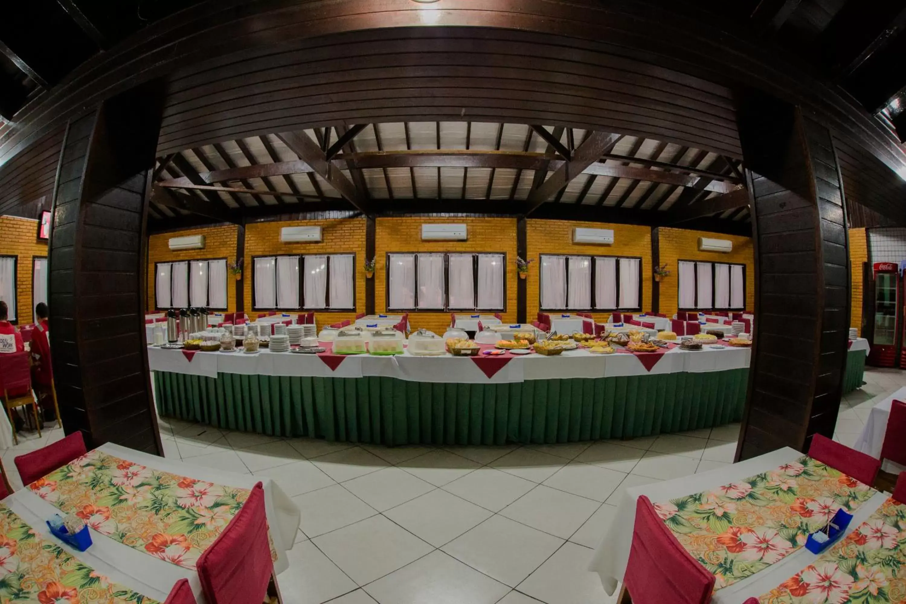 Restaurant/places to eat, Bed in Acrópolis Marina Hotel Restaurant/places to eat, Bed in Acrópolis Marina Hotel