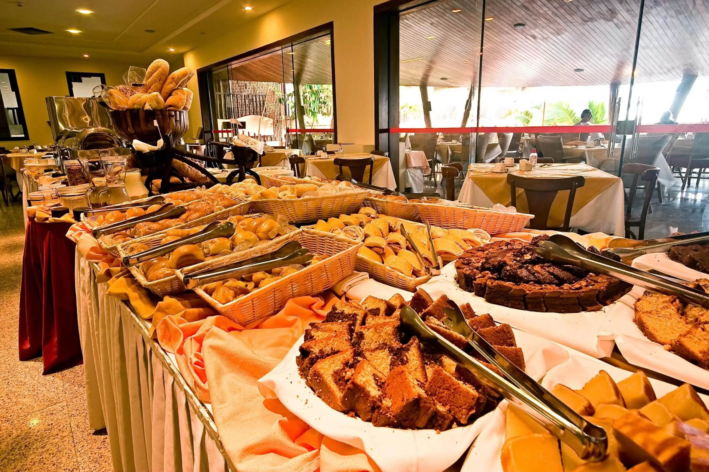 Food and drinks in Rifoles Praia Hotel e Resort Food and drinks in Rifoles Praia Hotel e Resort