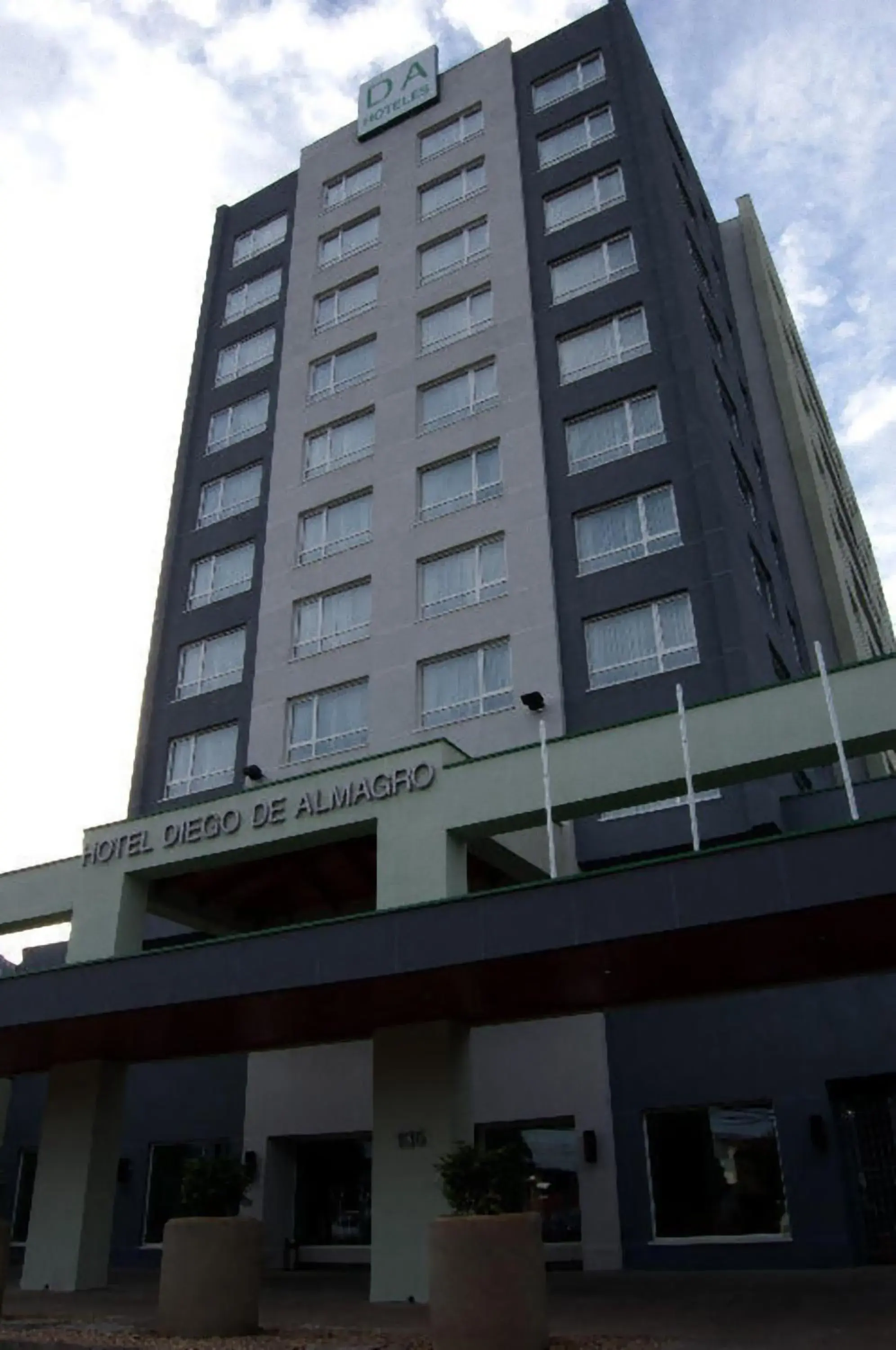Facade/entrance, Property Building in Hotel Diego de Almagro Temuco