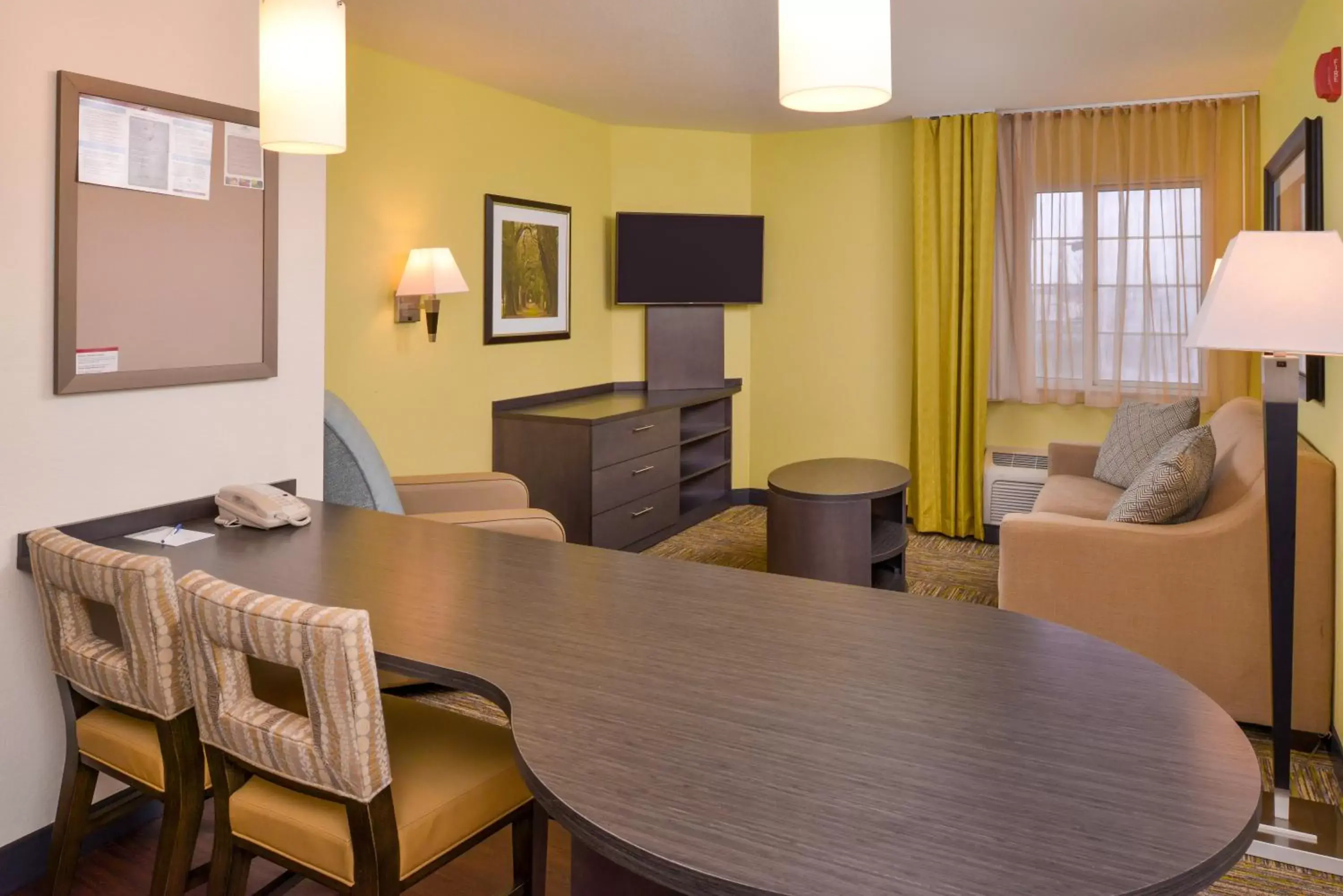 Seating Area in Candlewood Suites Paducah, an IHG Hotel