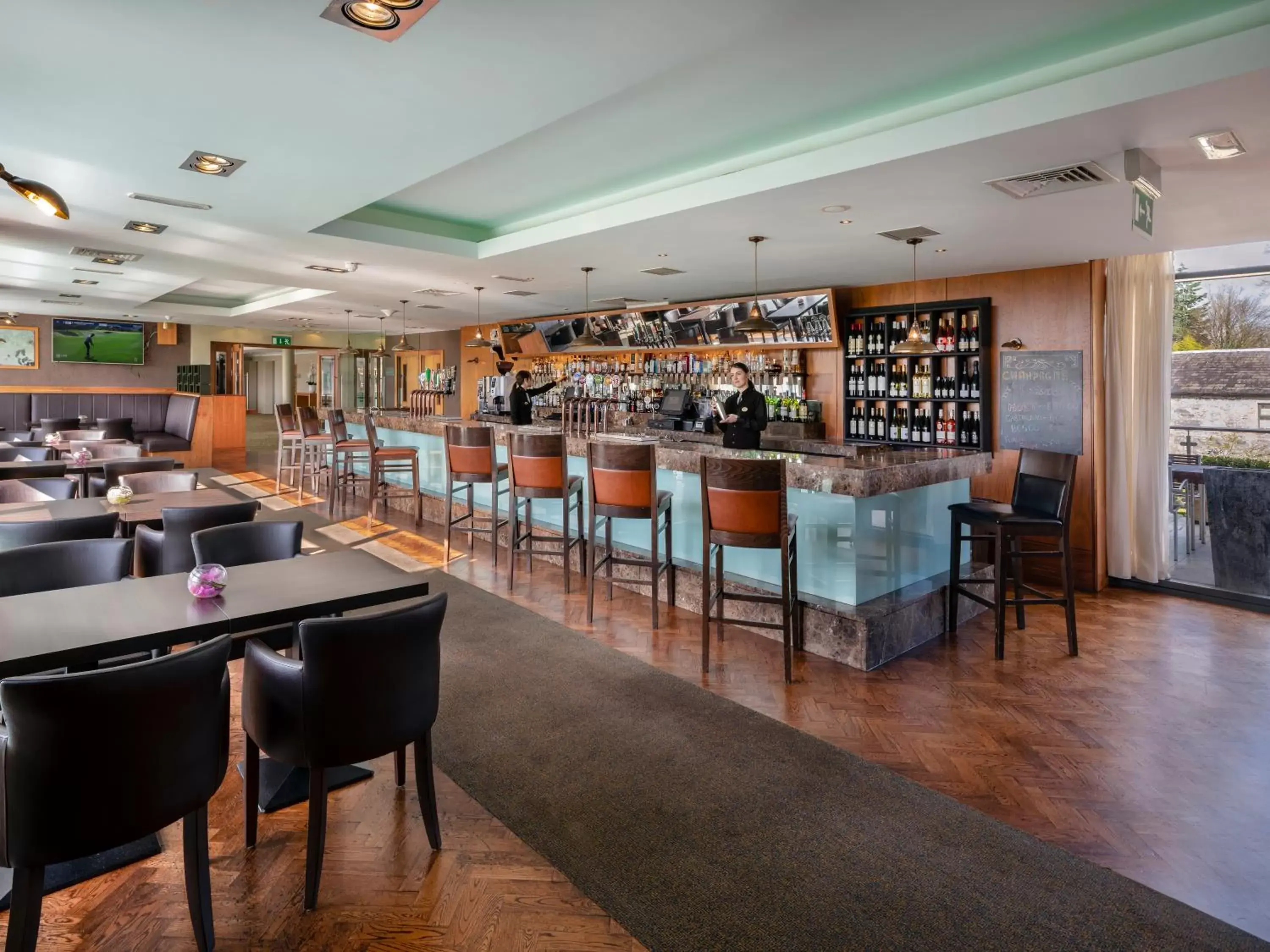 Restaurant/places to eat, Lounge/Bar in Moyvalley Hotel & Golf Resort