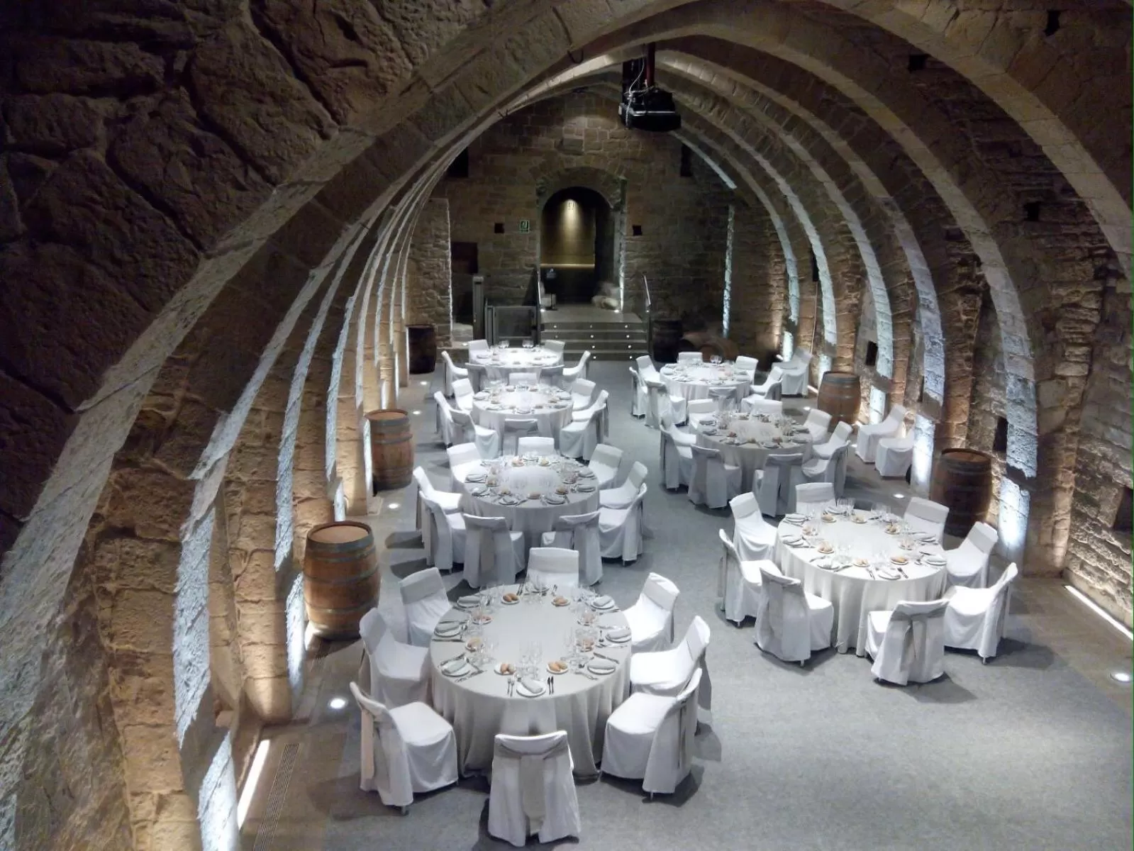 Restaurant/places to eat in Hotel Món Sant Benet