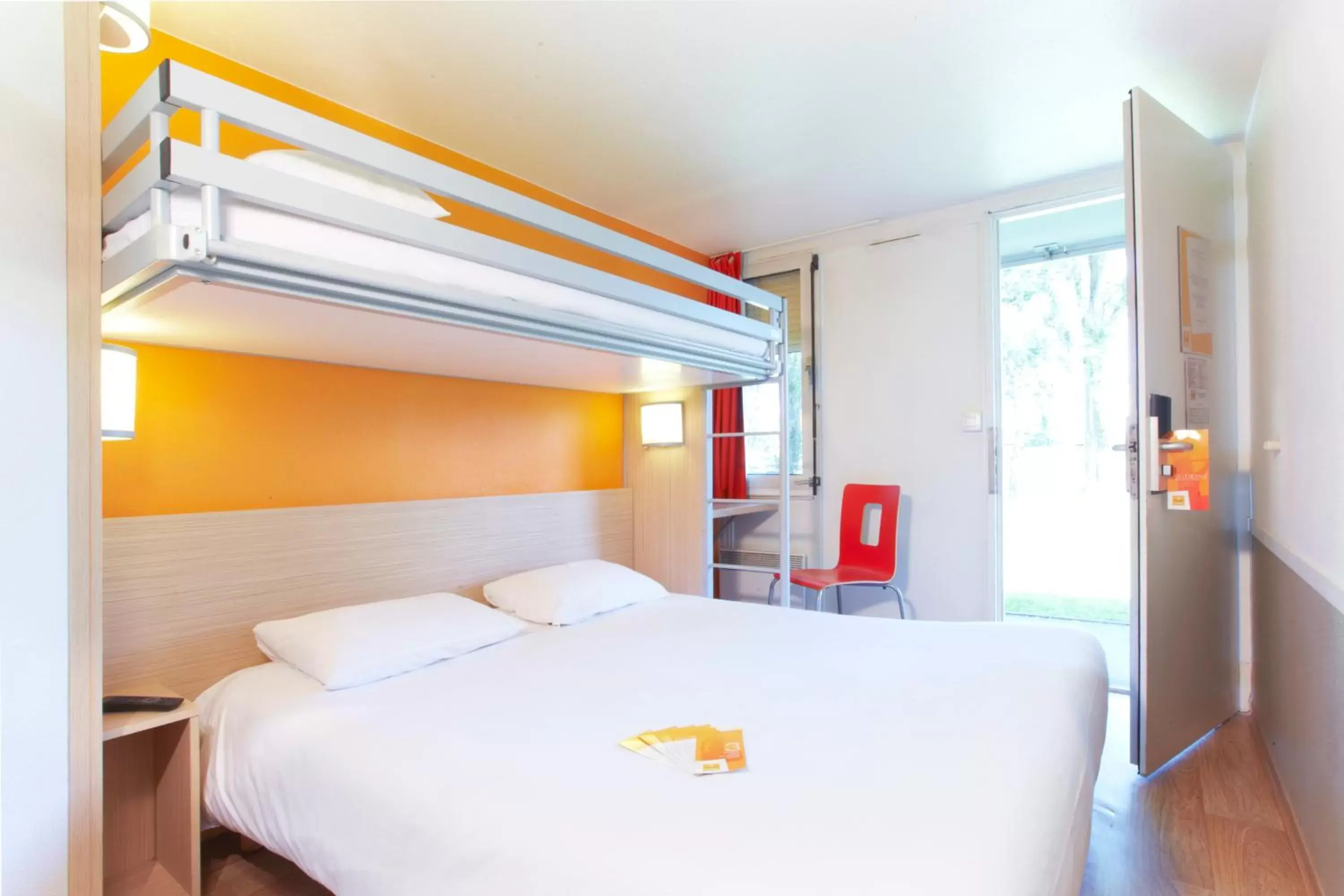 Bedroom, Bunk Bed in Premiere Classe Besancon Ecole Valentin