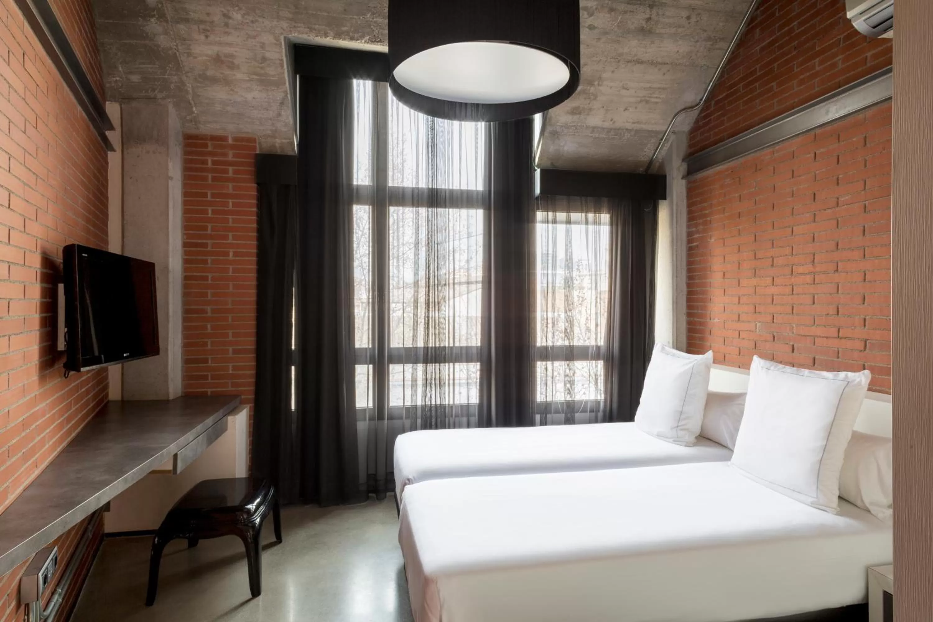 Bedroom, Bed in Barcelona Apartment Republica