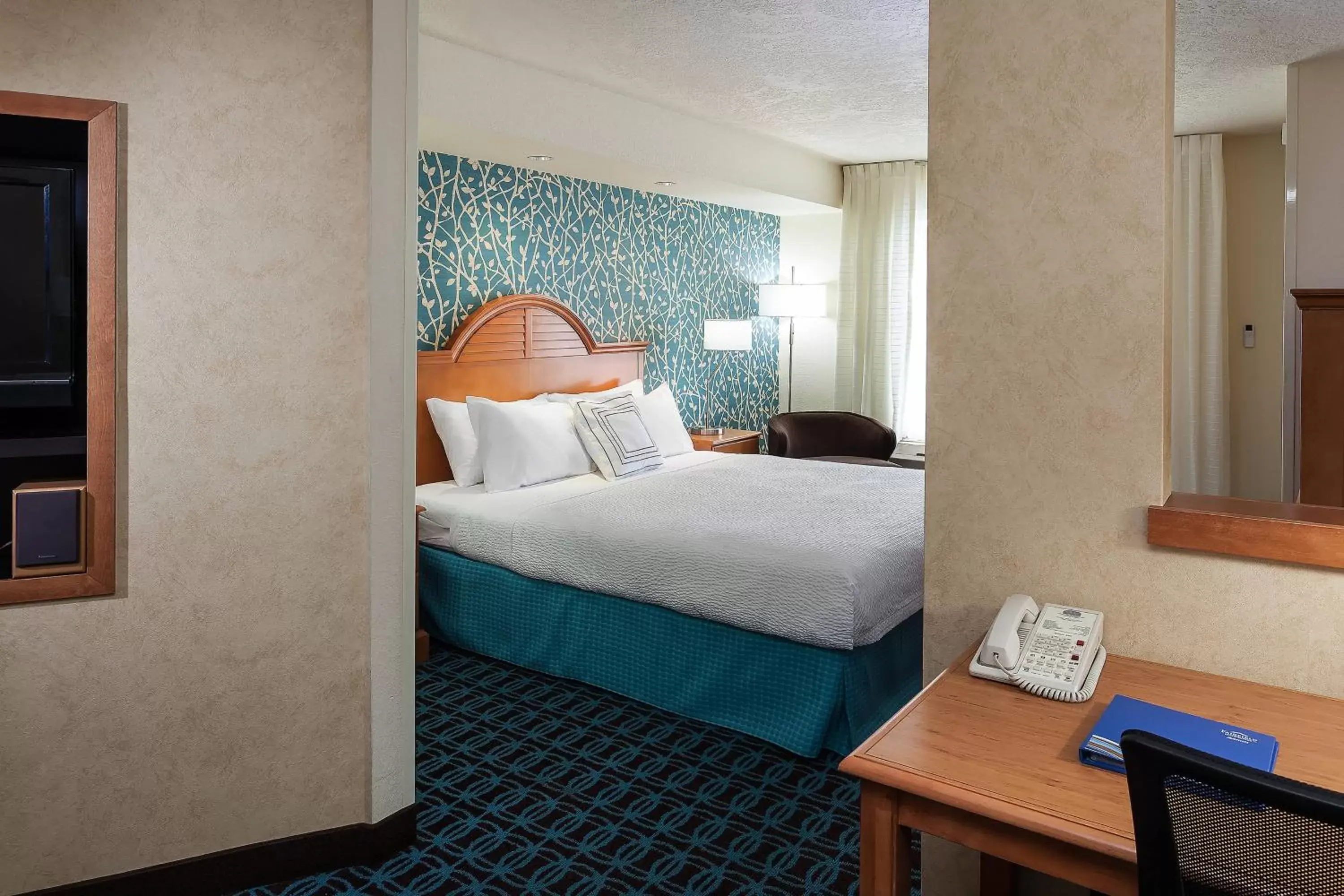 Bedroom, Bed in Fairfield Inn & Suites by Marriott Anchorage Midtown