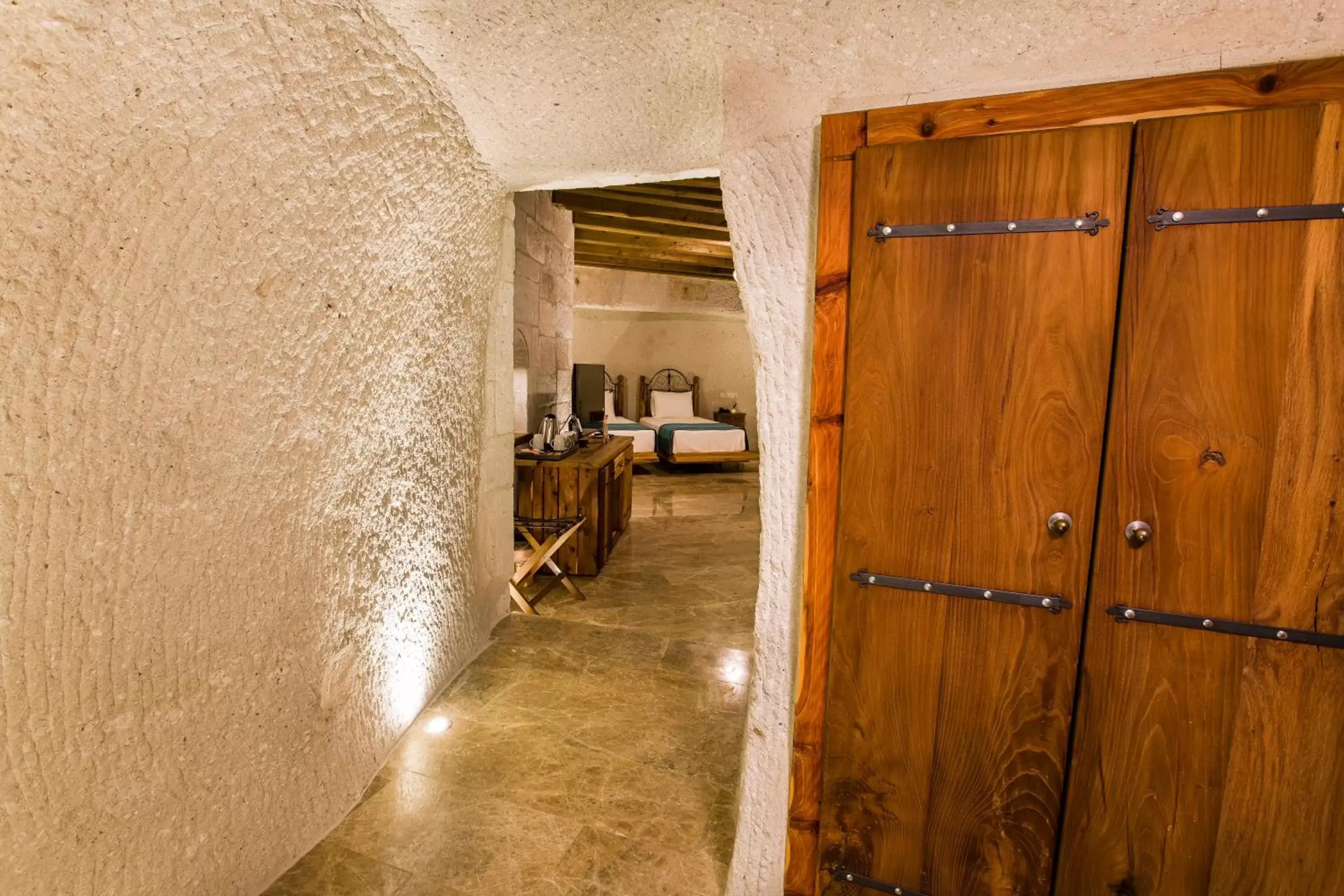 Photo of the whole room, Bathroom in Imperial Cave Suites & Spa