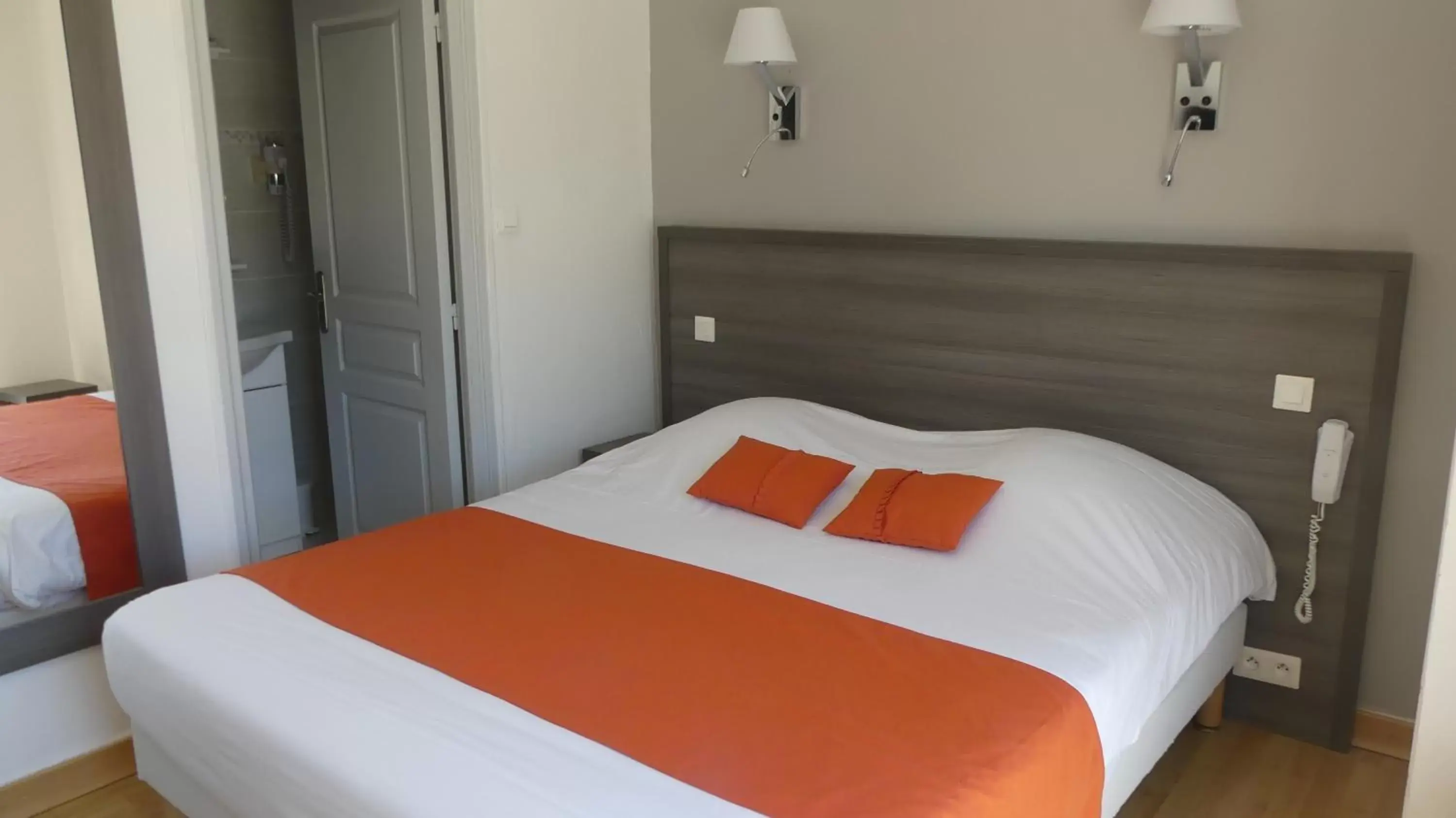 Bed in Hotel Castel Moor