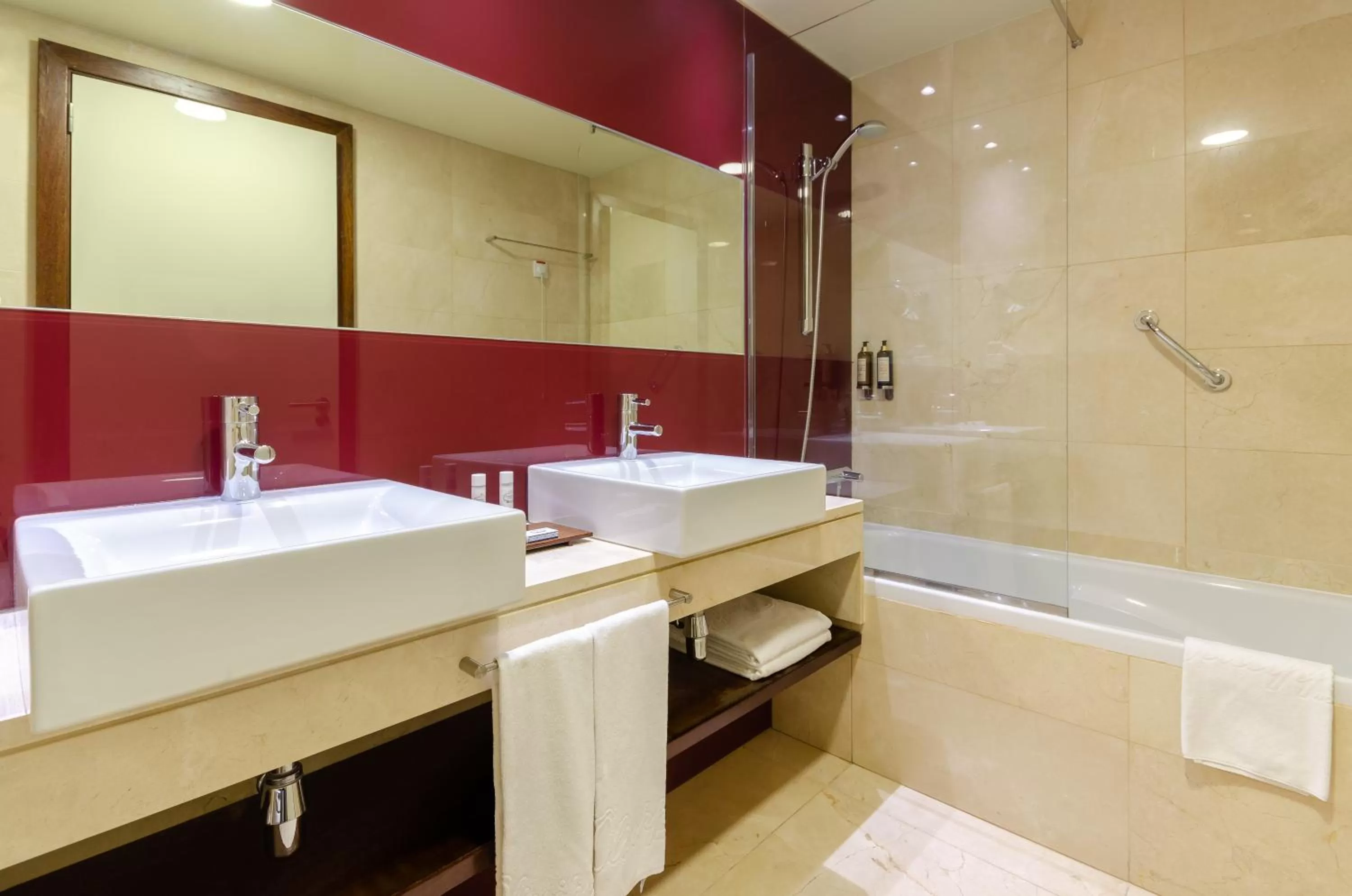 Bathroom in Olissippo Oriente