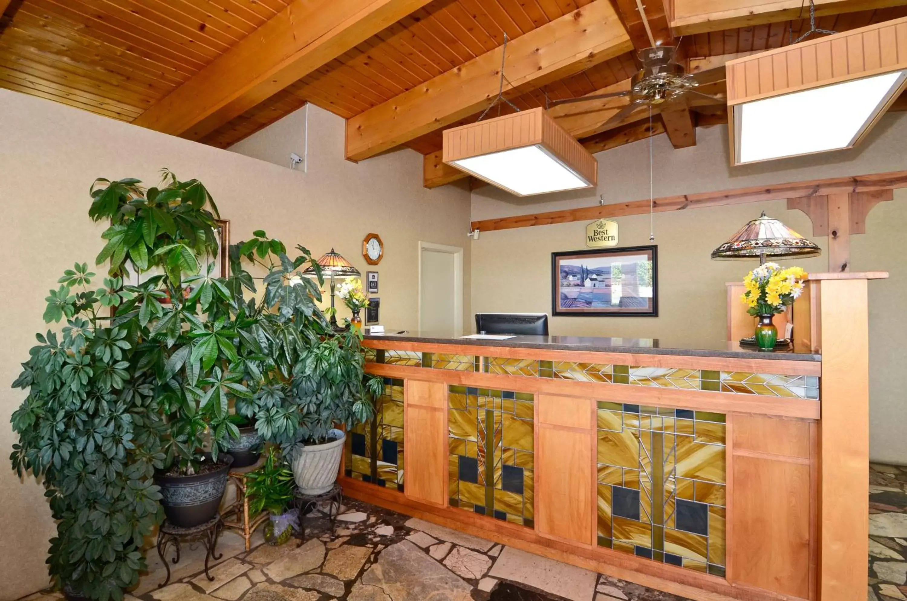 Lobby or reception in Americas Best Value Inn Iola Lobby or reception in Americas Best Value Inn Iola