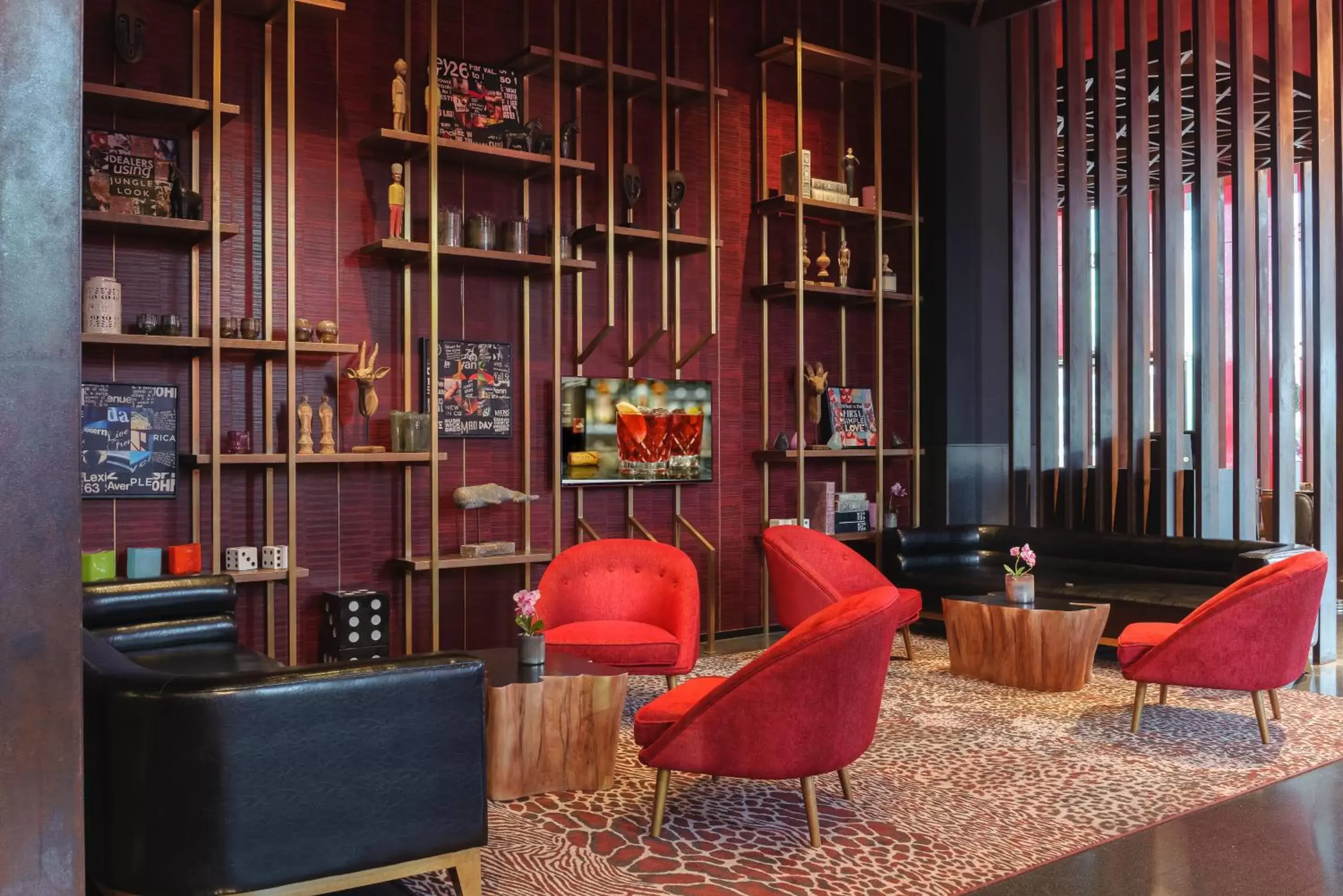 Lobby or reception, Lounge/Bar in NYX Tel Aviv