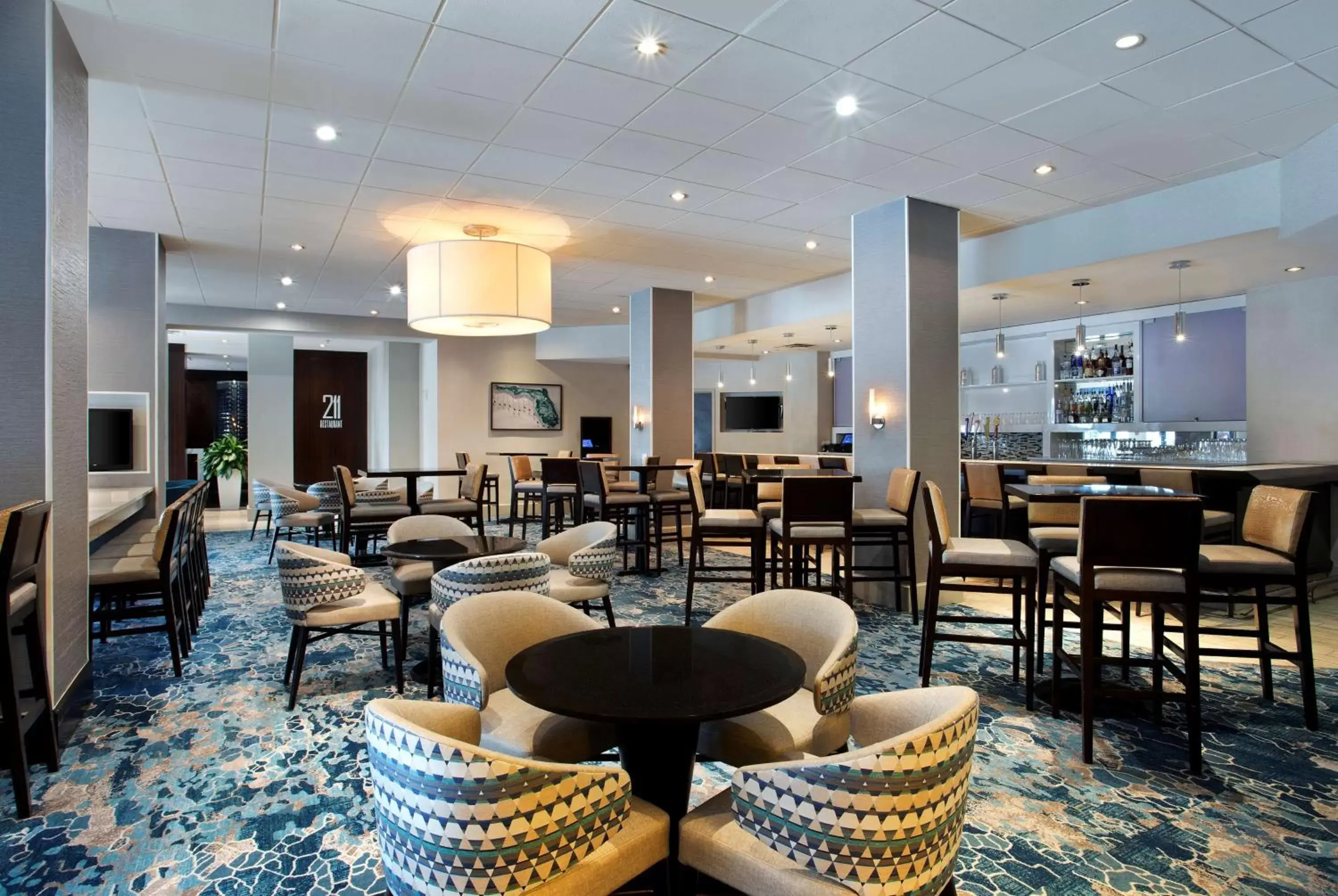Lounge or bar, Restaurant/Places to Eat in Hilton Tampa Downtown