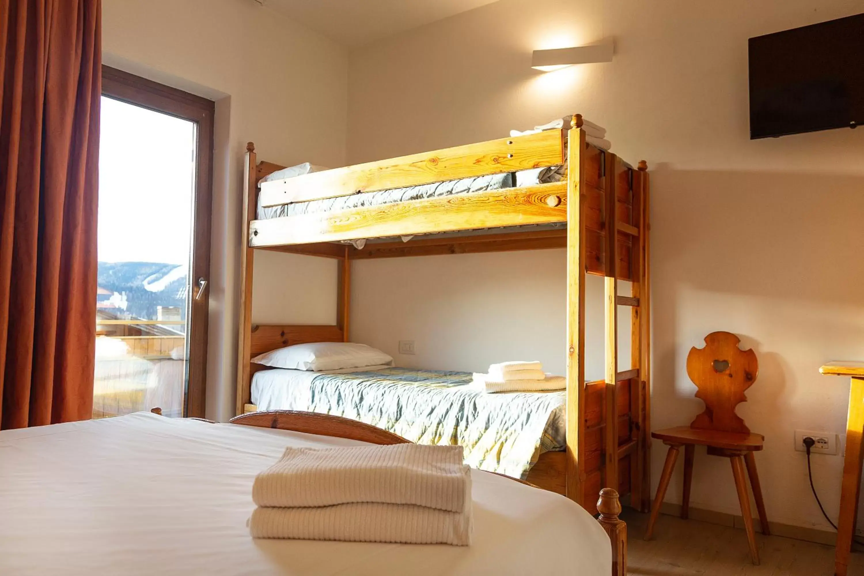 Bunk Bed in Hotel Villaggio Nevada