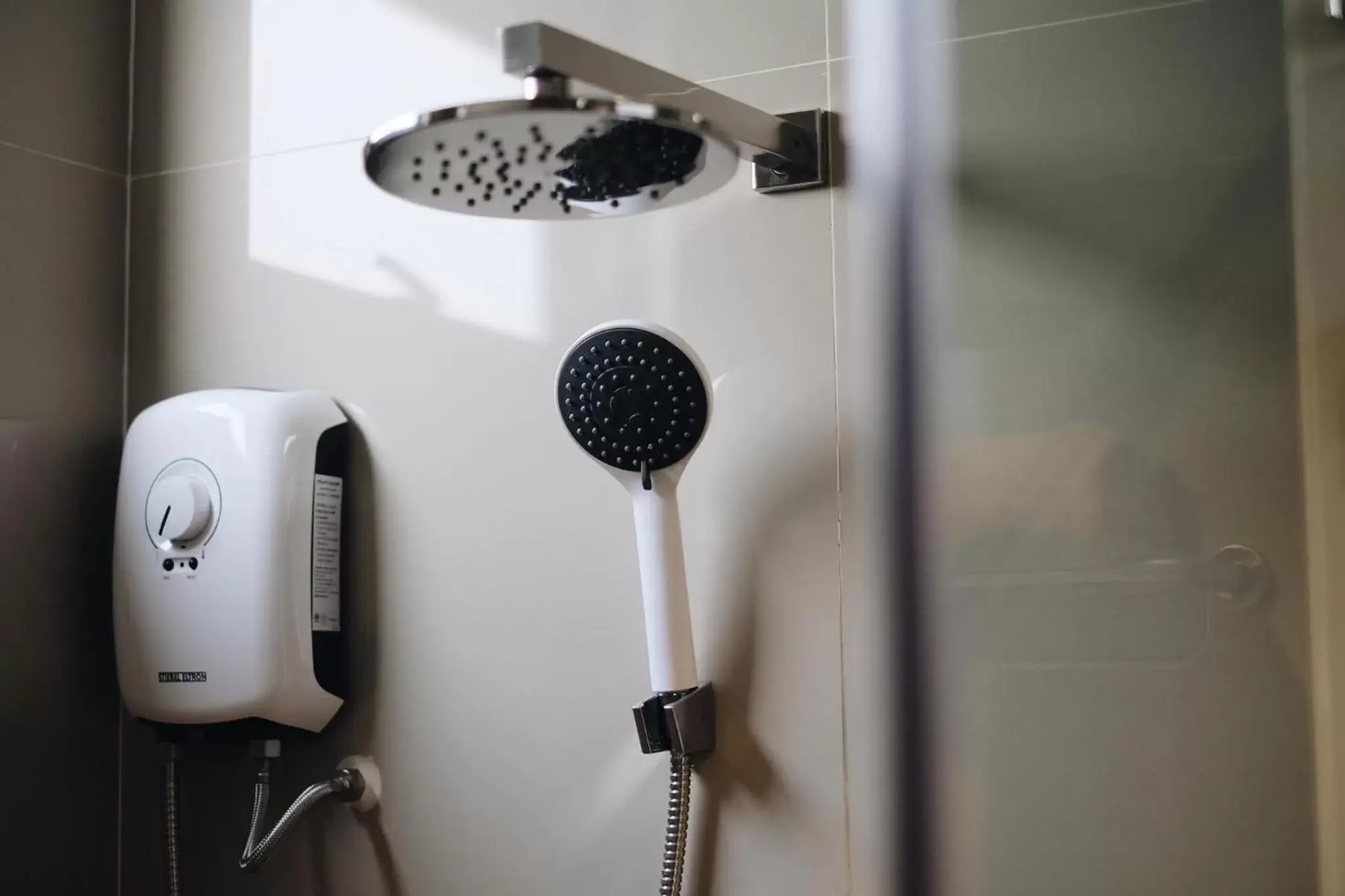 Bathroom in Riverawan Hotel