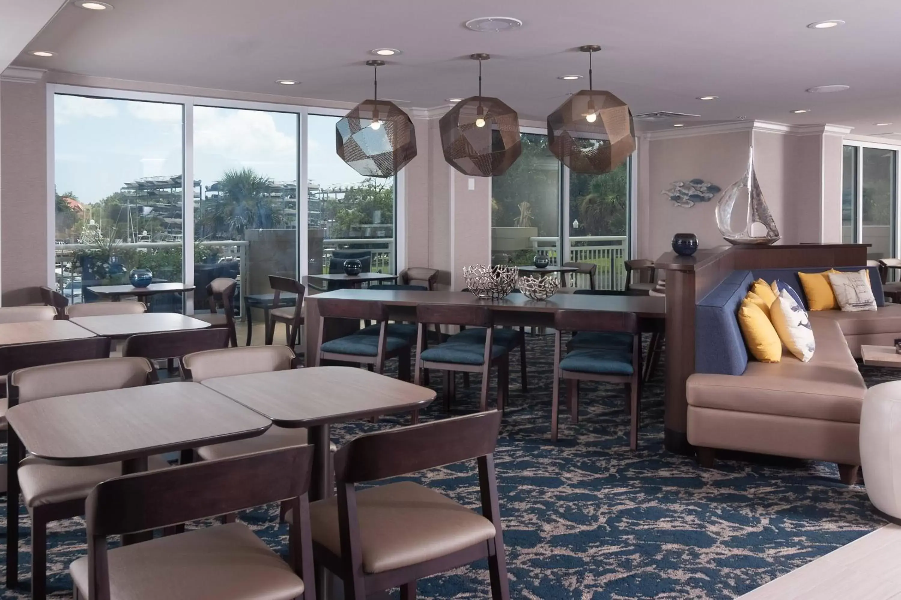 Breakfast, Restaurant/Places to Eat in SpringHill Suites by Marriott Charleston Riverview