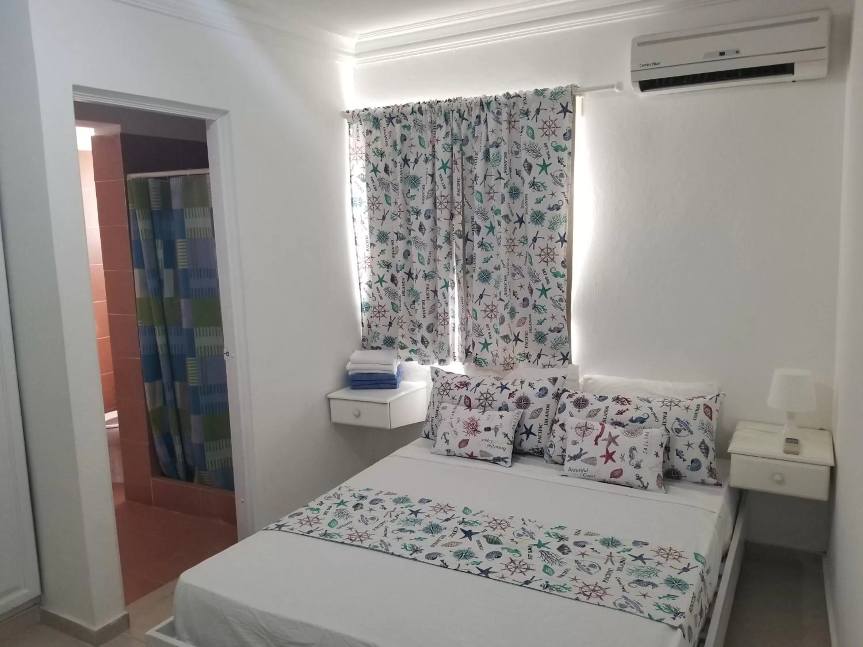 Bedroom, Bed in Karimar Beach Condo Hotel