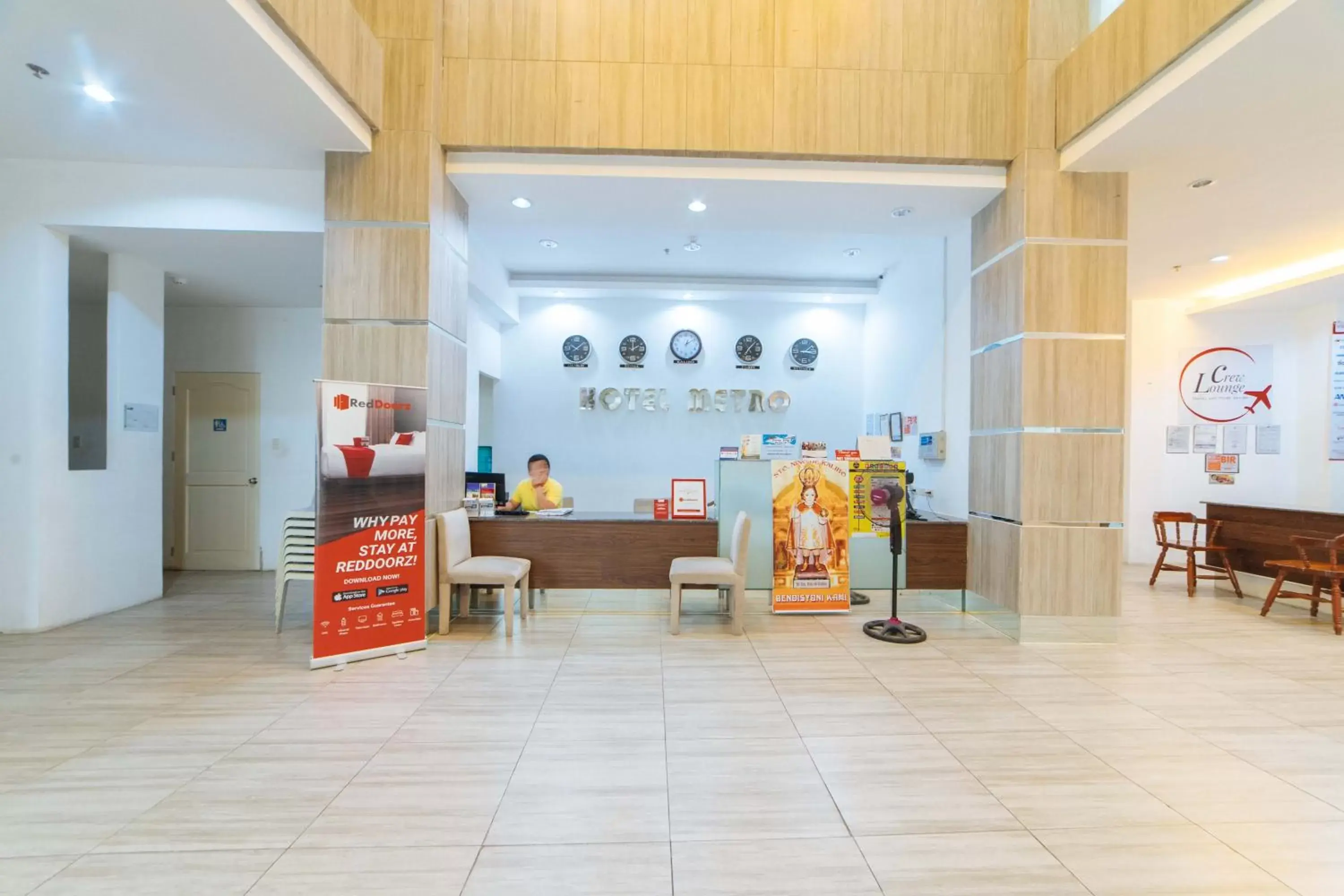 Lobby or reception in RedDoorz Plus at Hotel Metro Kalibo