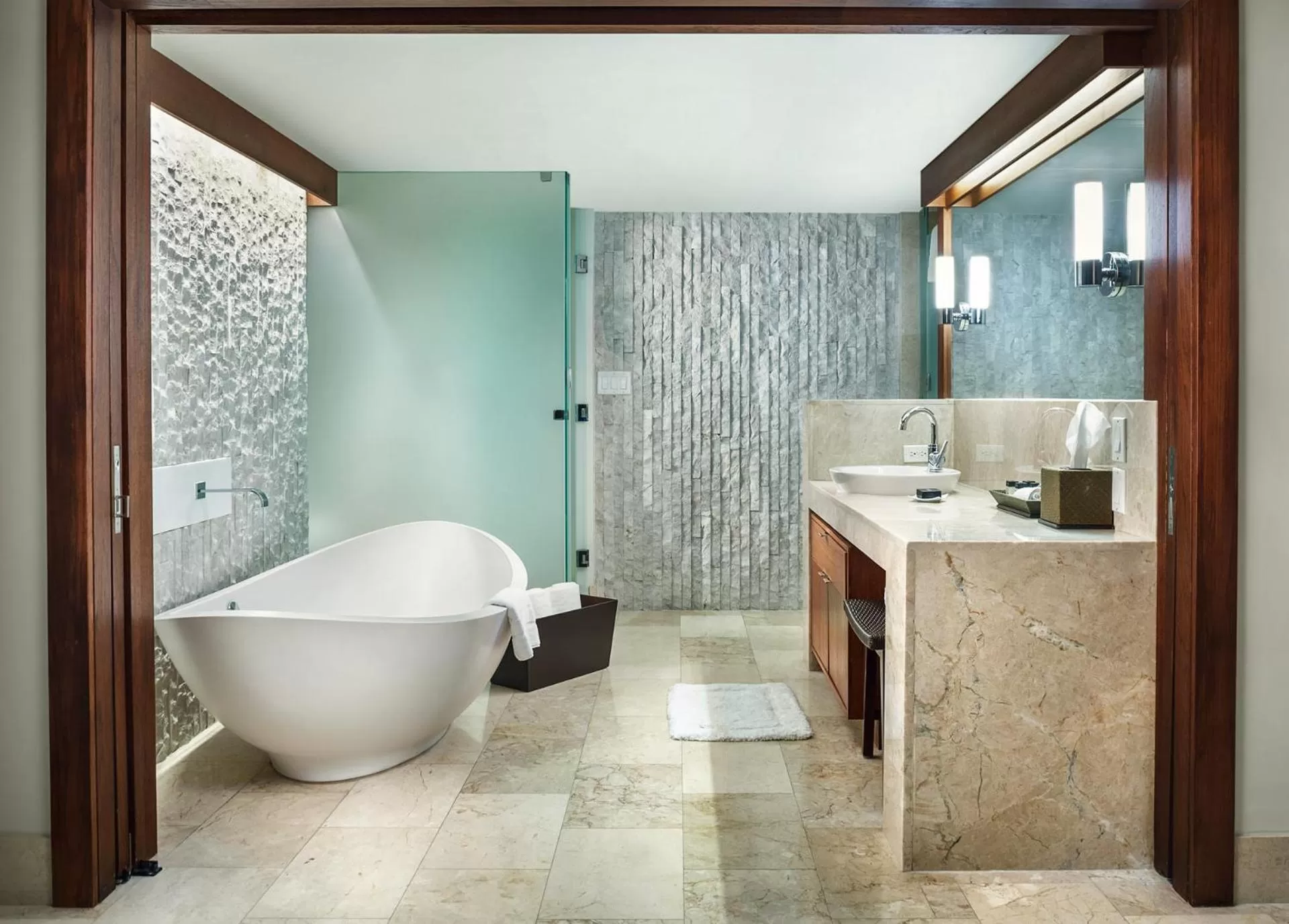 Bathroom in Costa d&#x27;Este Beach Resort &amp; Spa