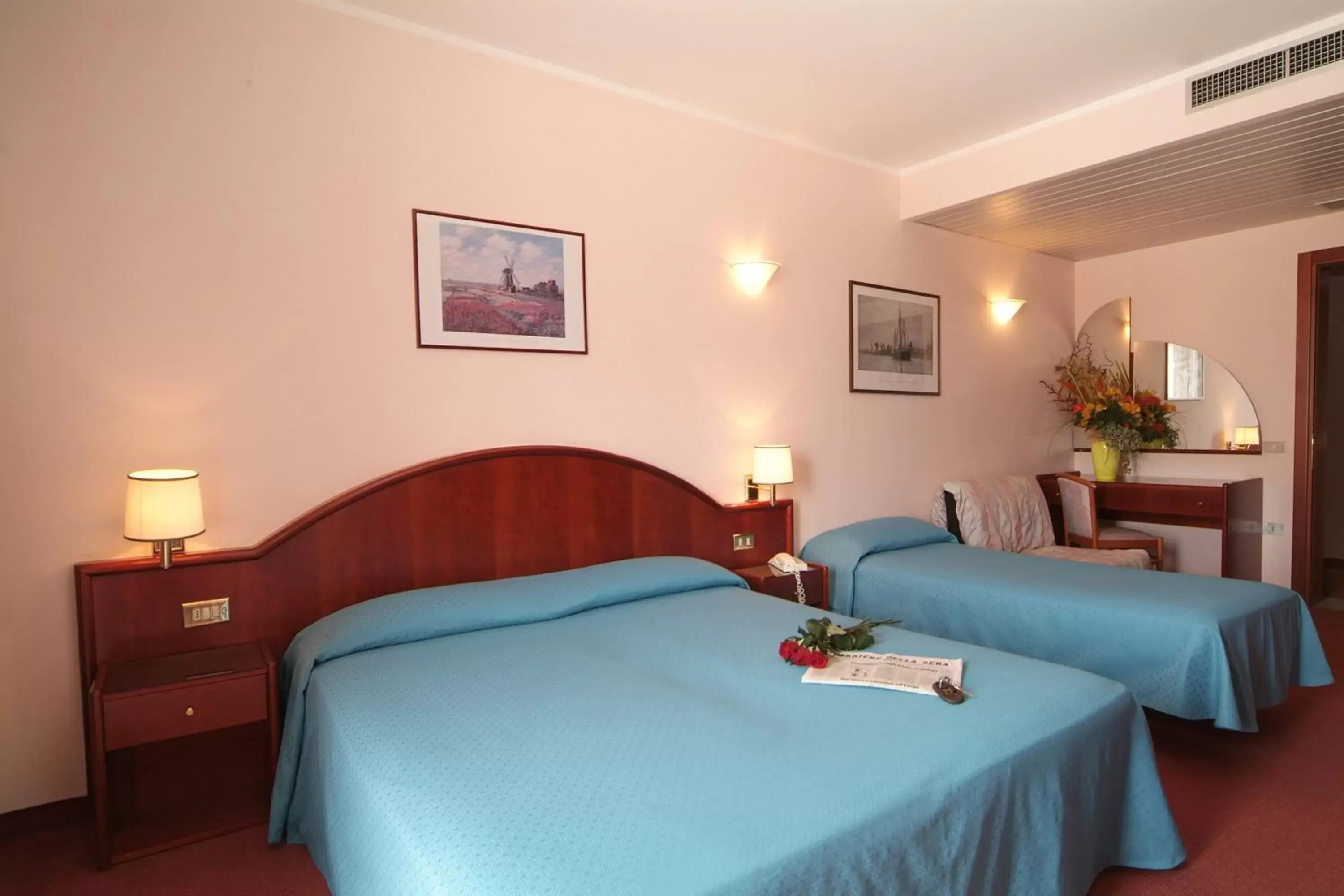 Classic Quadruple Room in Hotel Porto Azzurro