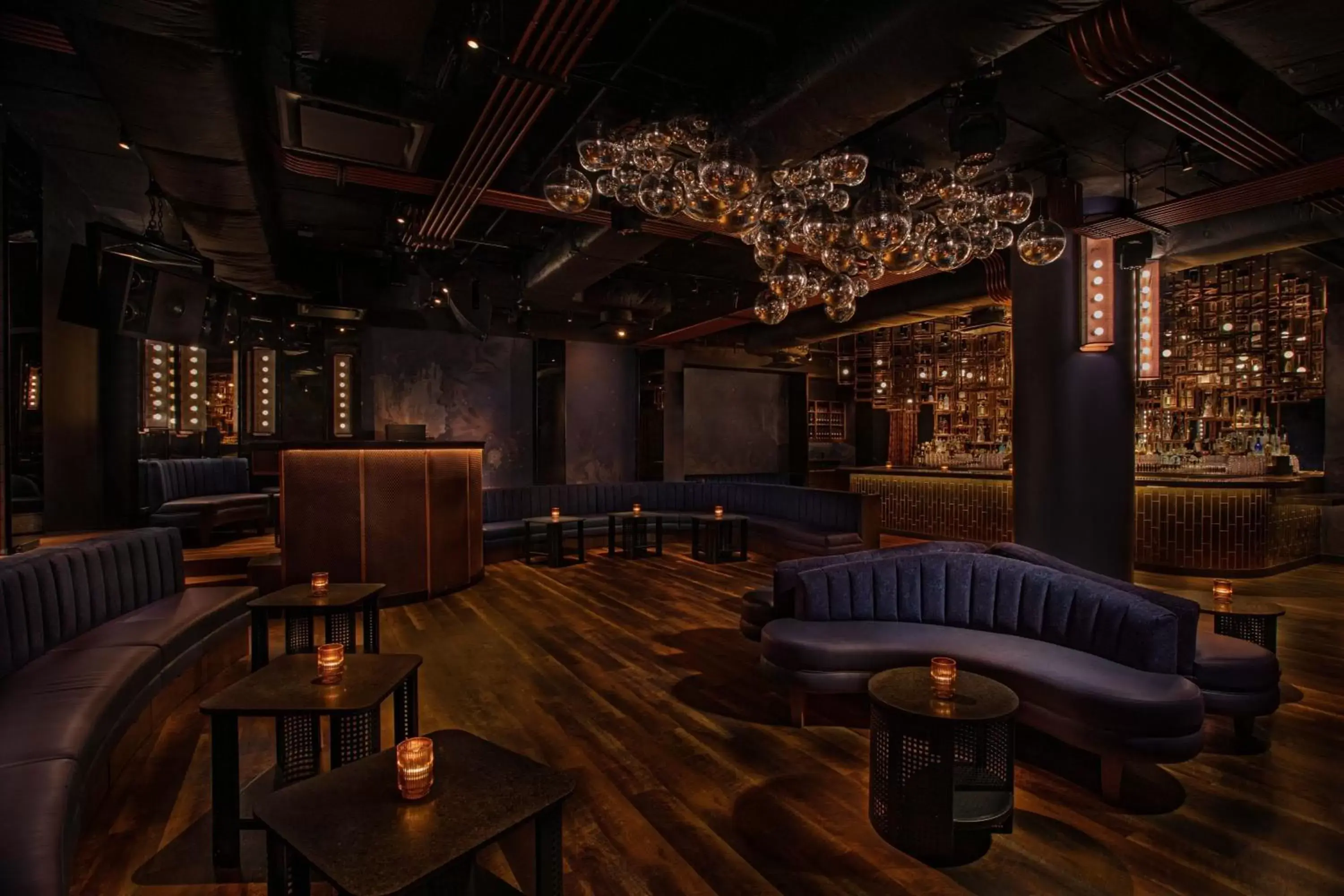 Restaurant/places to eat, Lounge/Bar in Moxy NYC Lower East Side