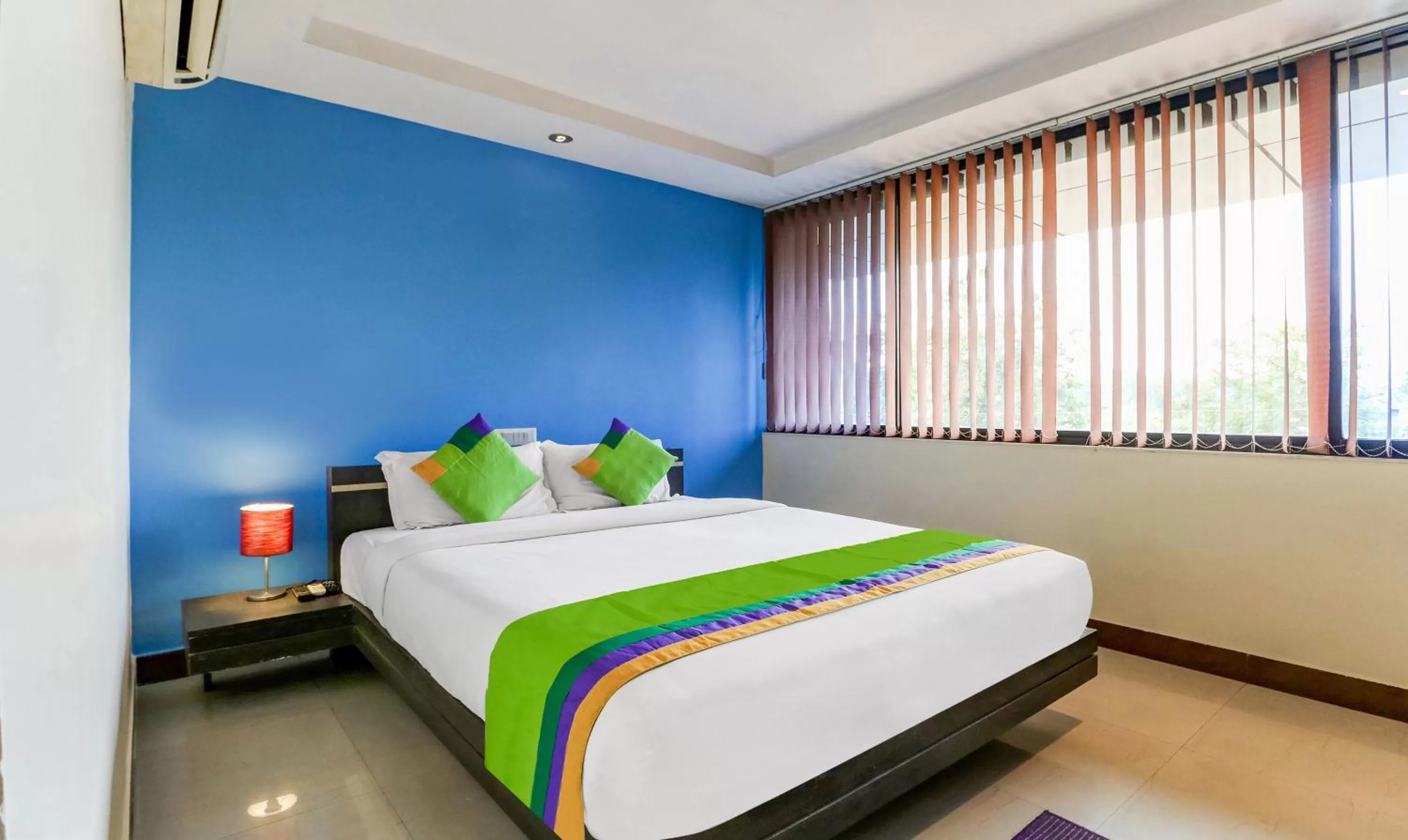 Bedroom, Bed in Treebo Concerto Residentia