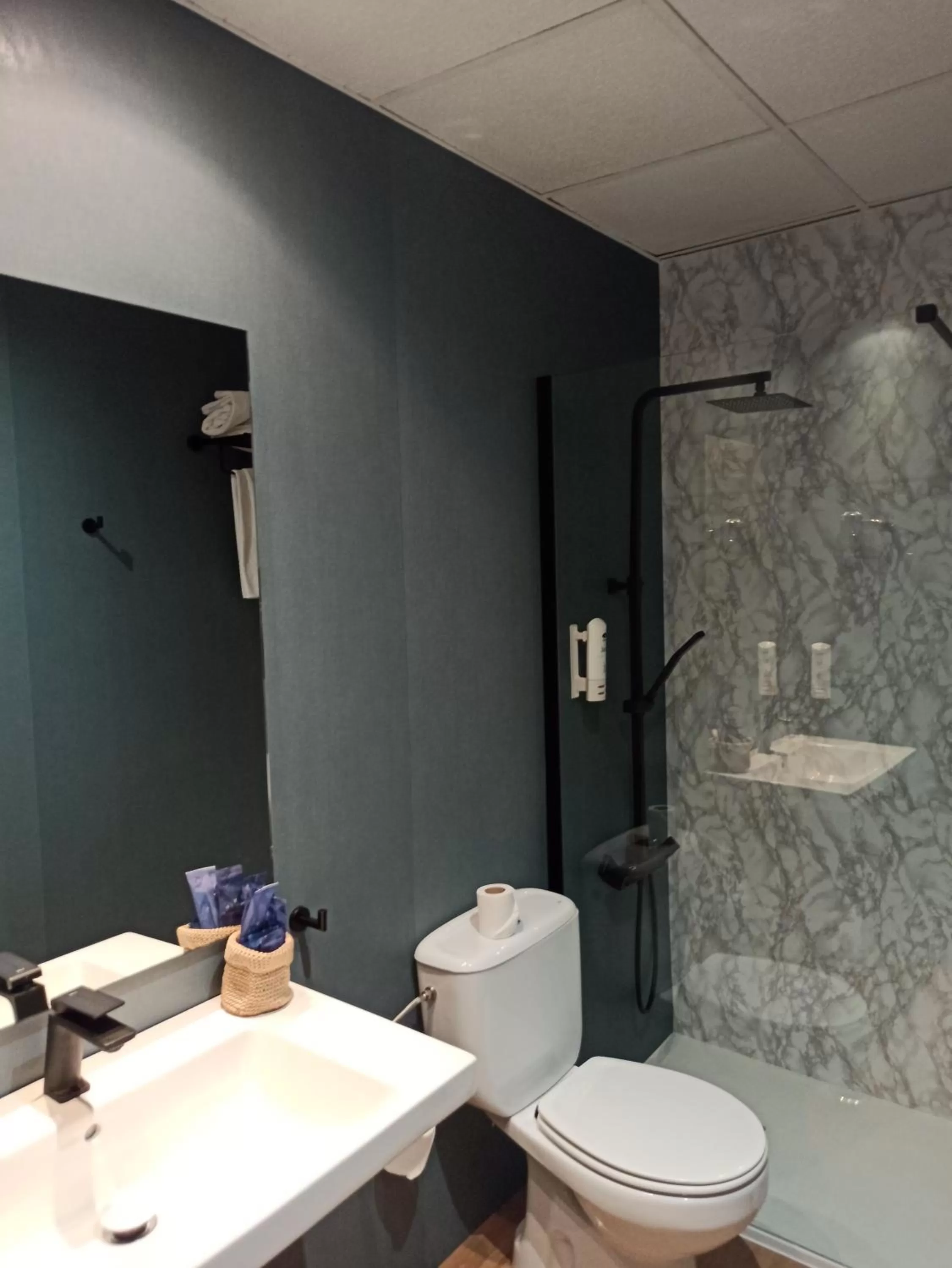 Bathroom in ARVA Spa París