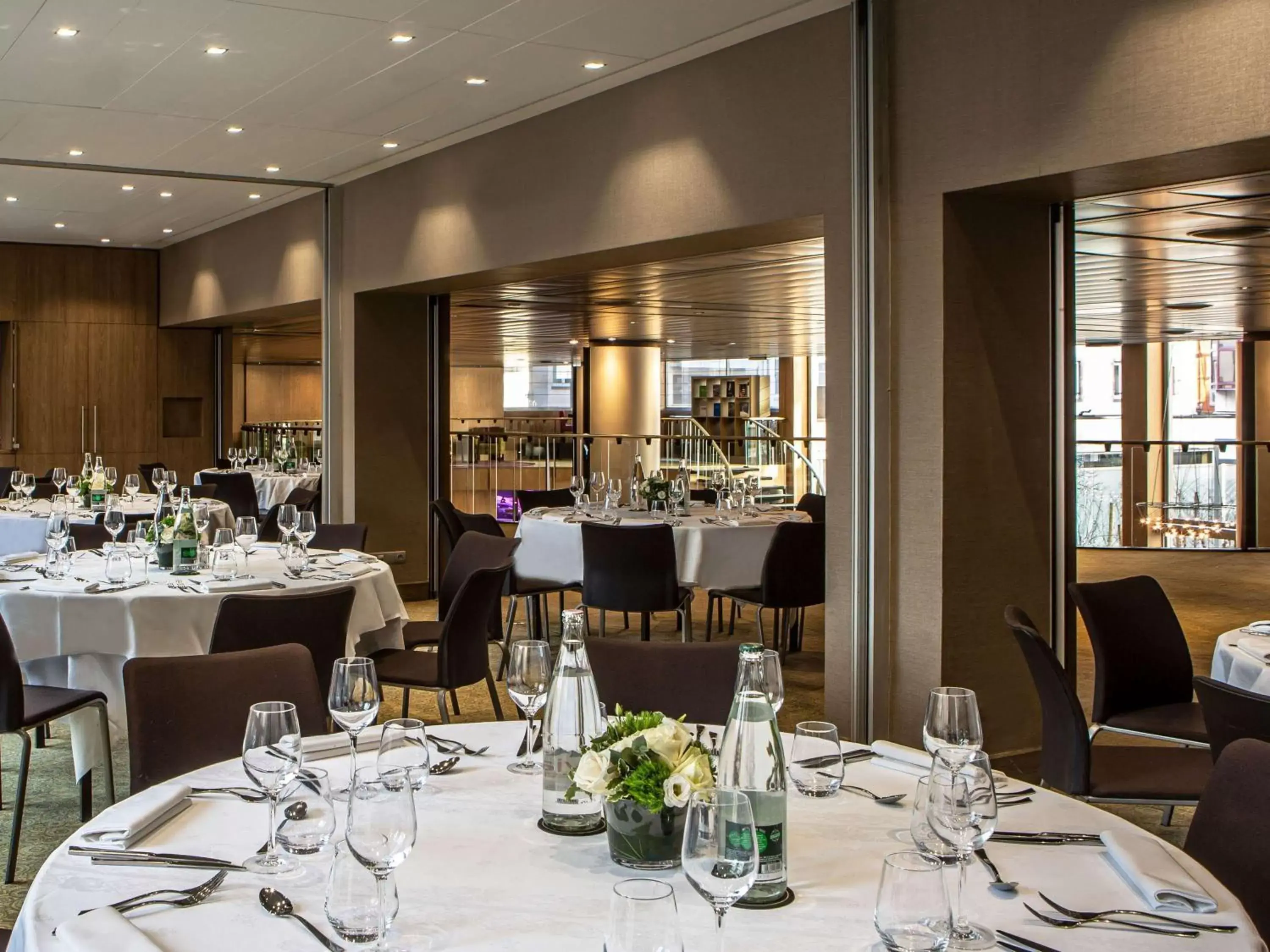 Meeting/conference room, Restaurant/Places to Eat in Sofitel Strasbourg Grande Ile