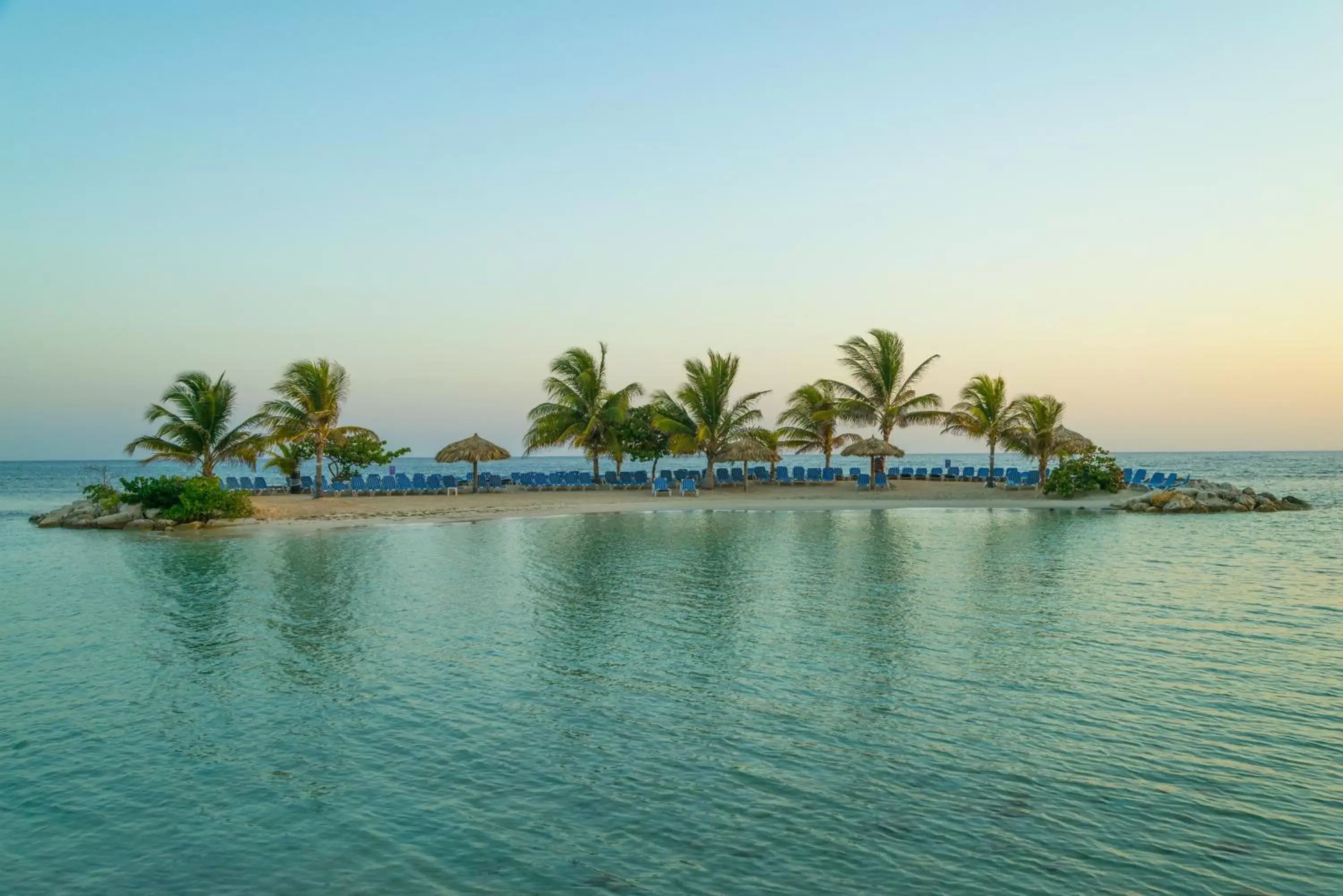 Beach in Holiday Inn Resort Montego Bay All Inclusive, an IHG Hotel