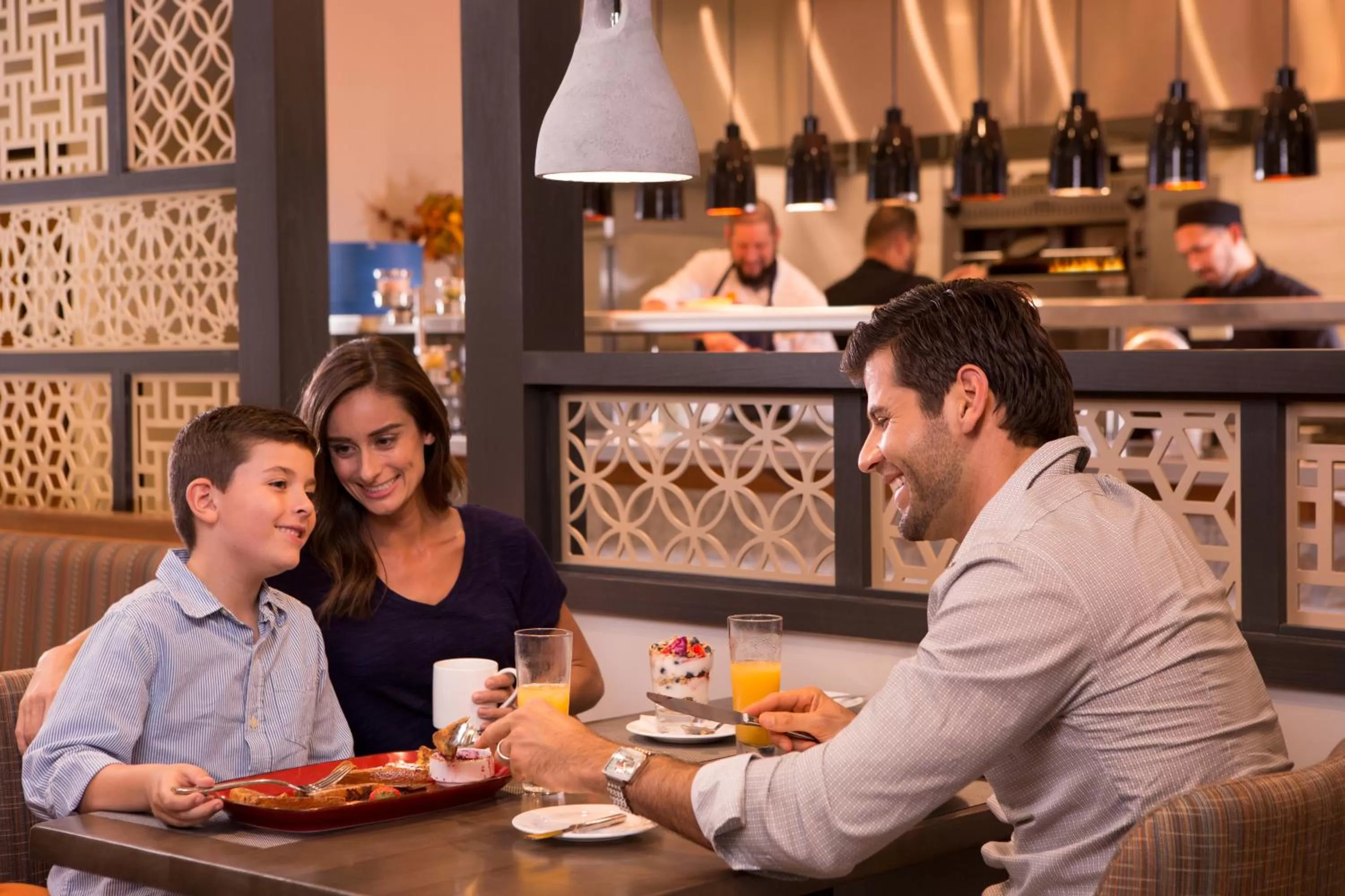 Restaurant/places to eat in The Grove Resort & Water Park Orlando