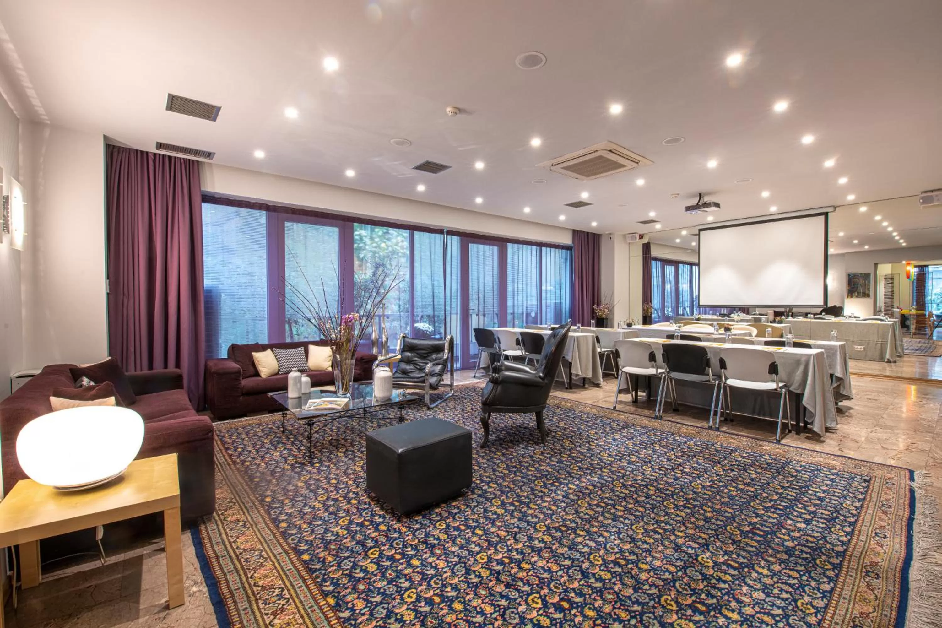 Living room in Polis Grand Hotel