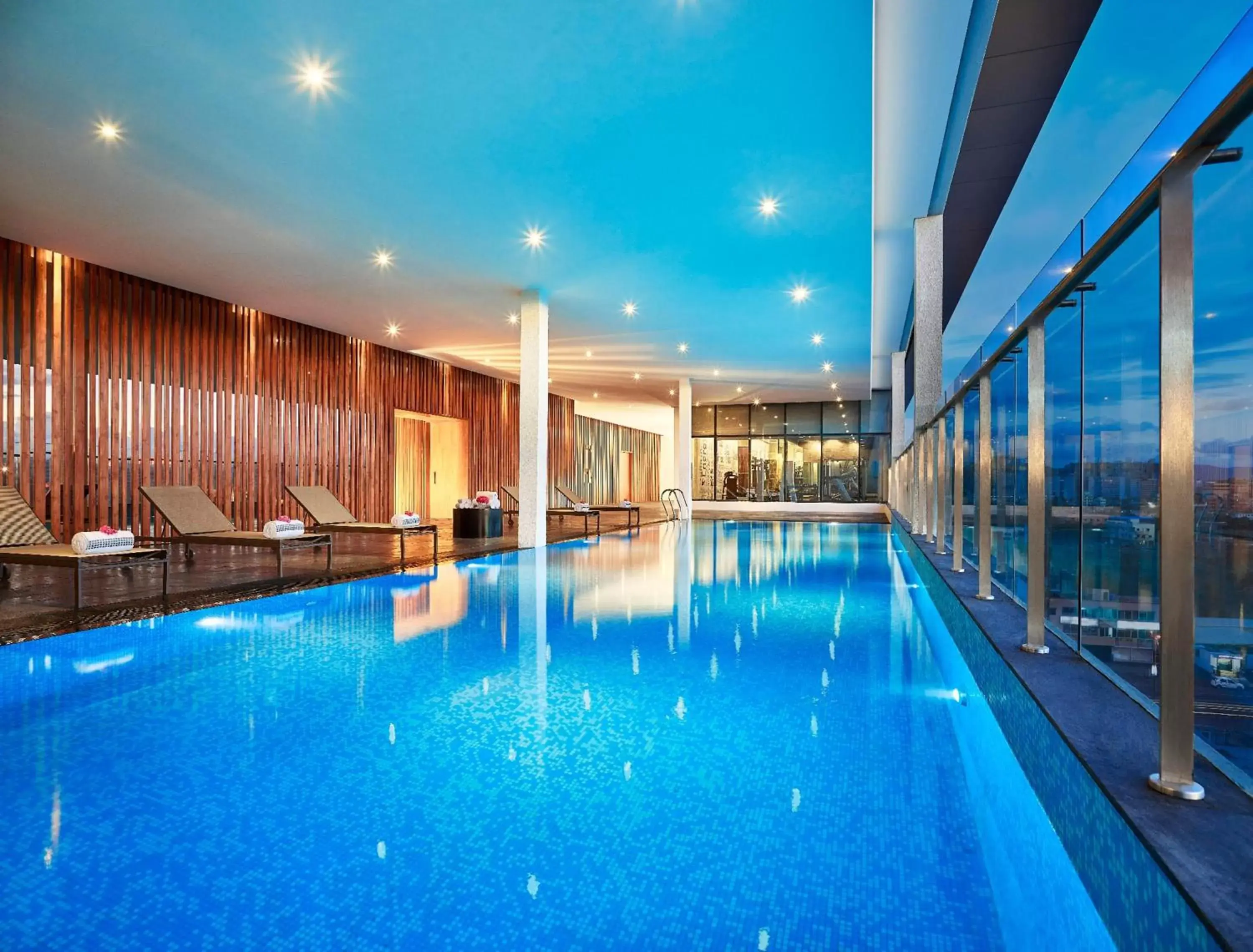 Swimming Pool in Vivanta Pune, Hinjawadi